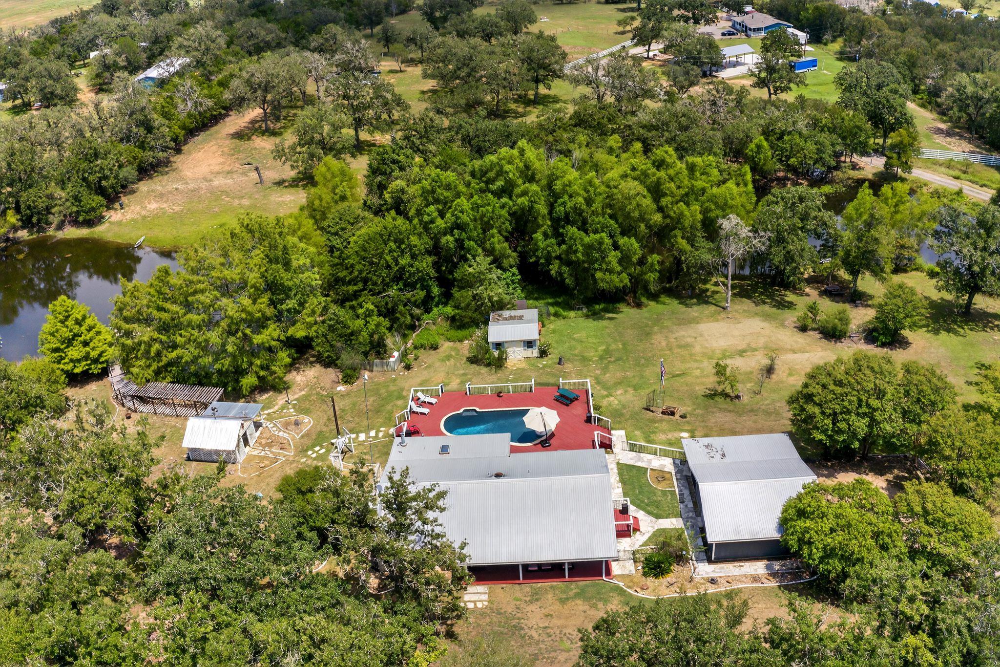 912 FM 812, Red Rock, TX 78662