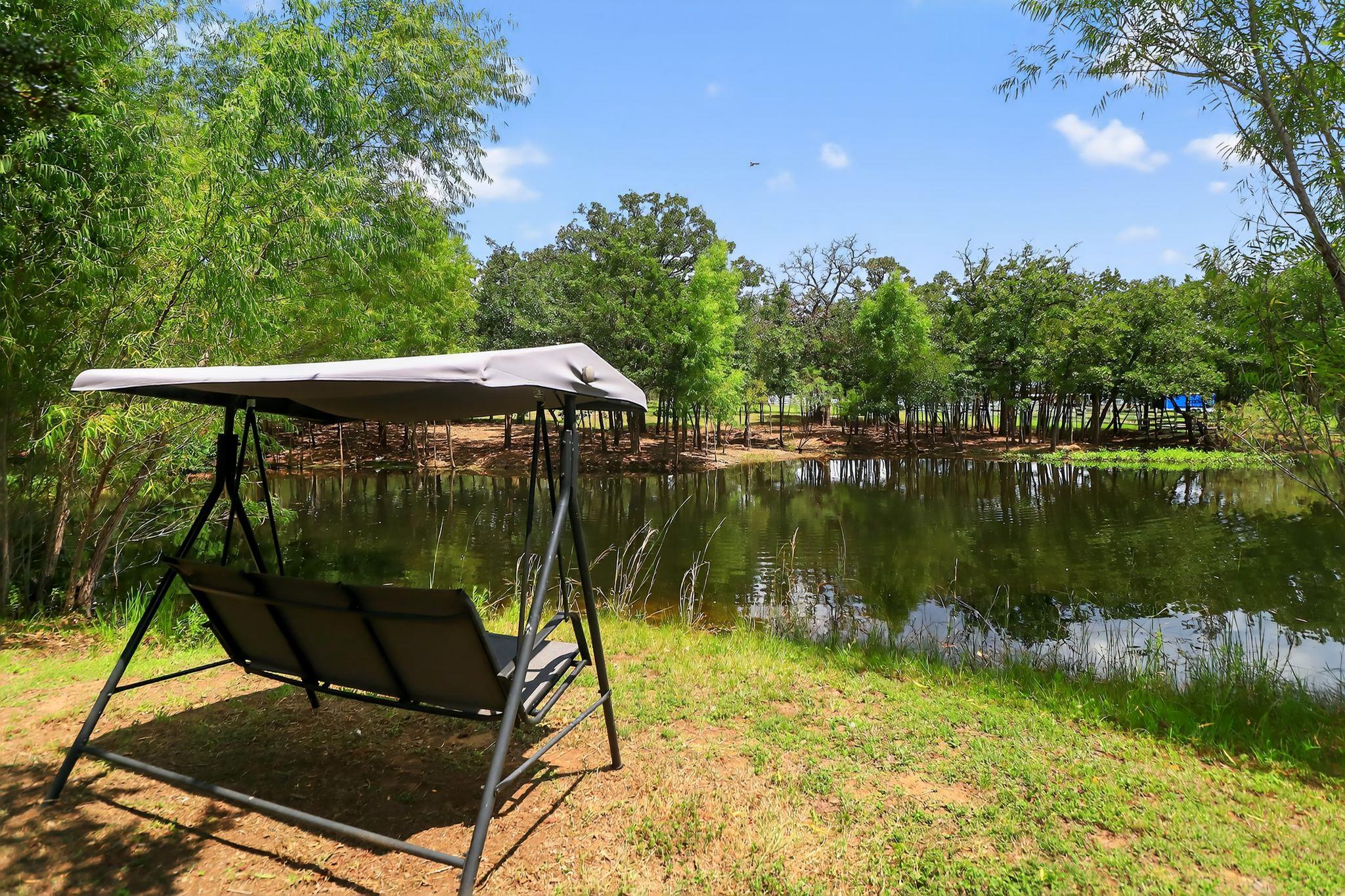 912 FM 812, Red Rock, TX 78662