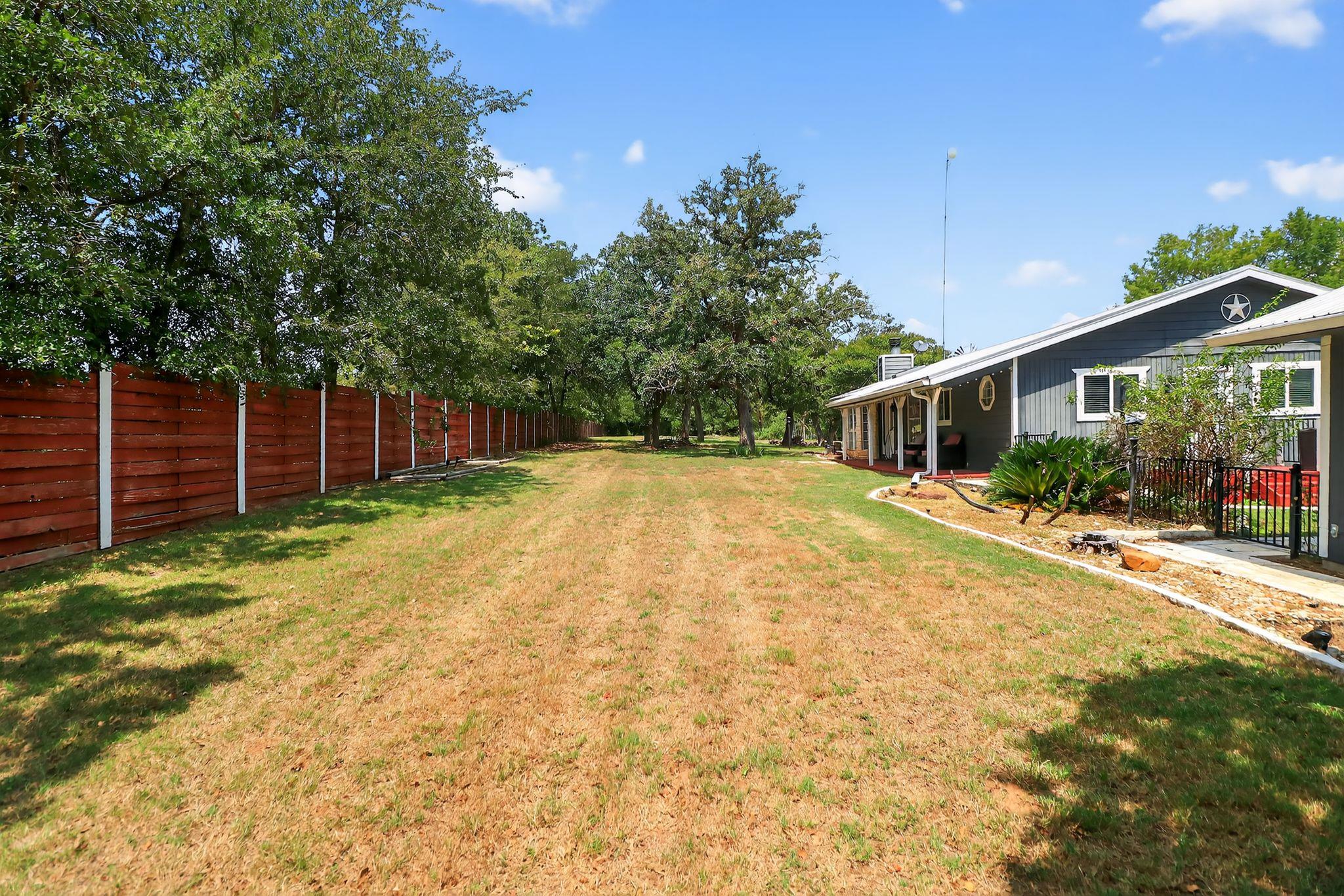 912 FM 812, Red Rock, TX 78662