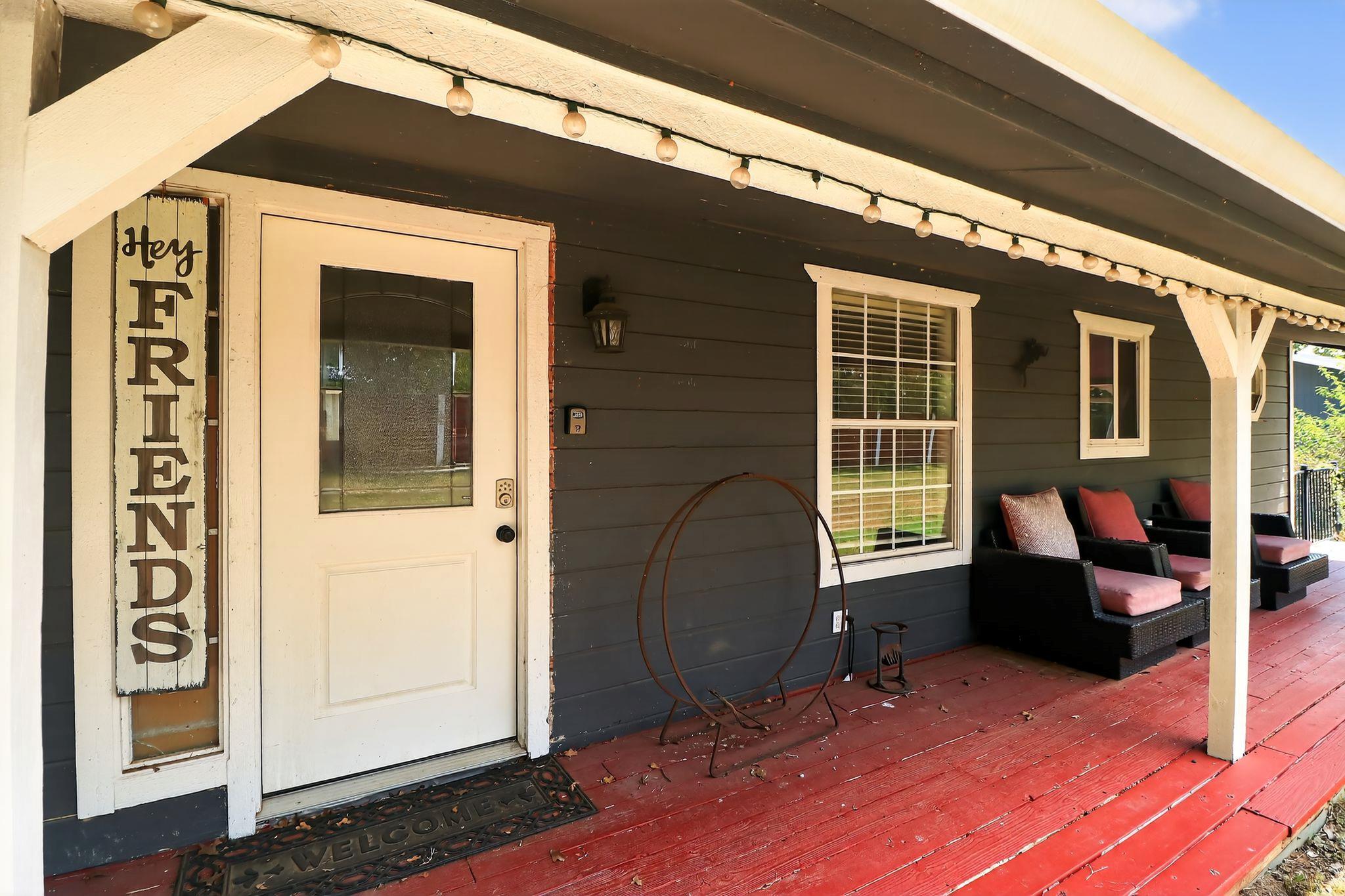 912 FM 812, Red Rock, TX 78662