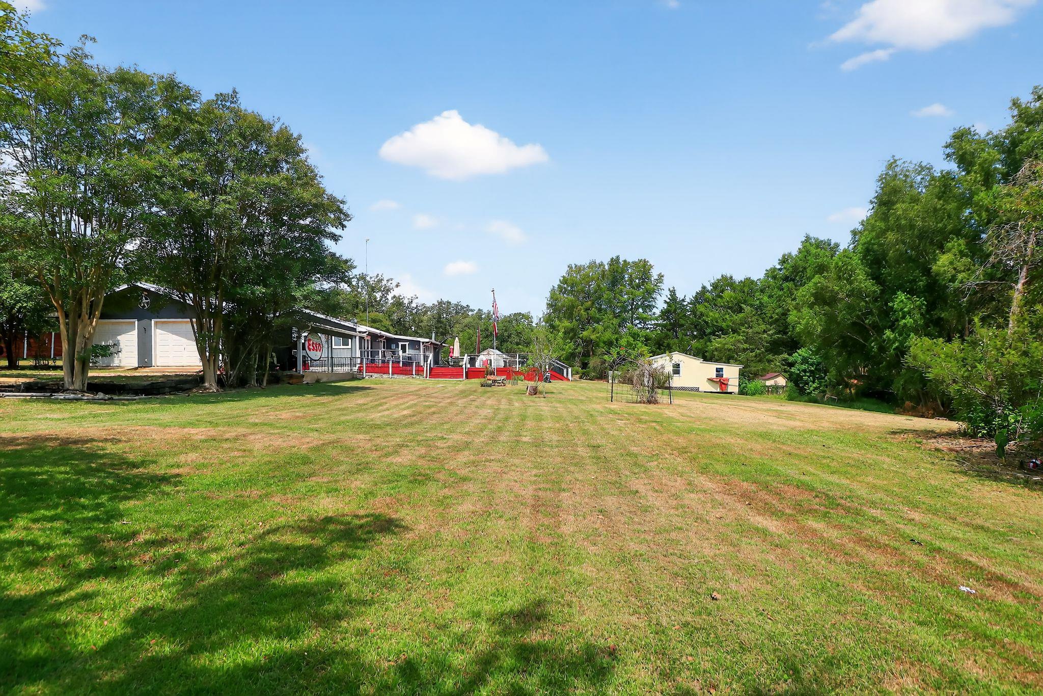 912 FM 812, Red Rock, TX 78662