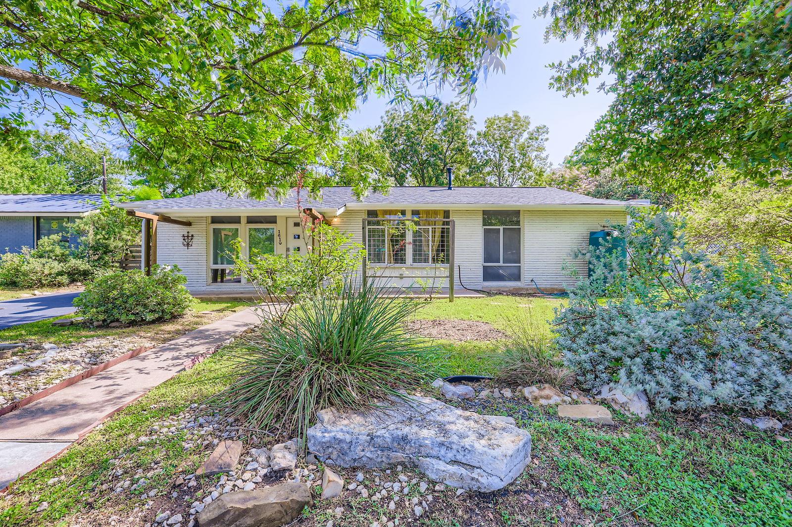 1610 Broadmoor Dr, Austin, TX 78723