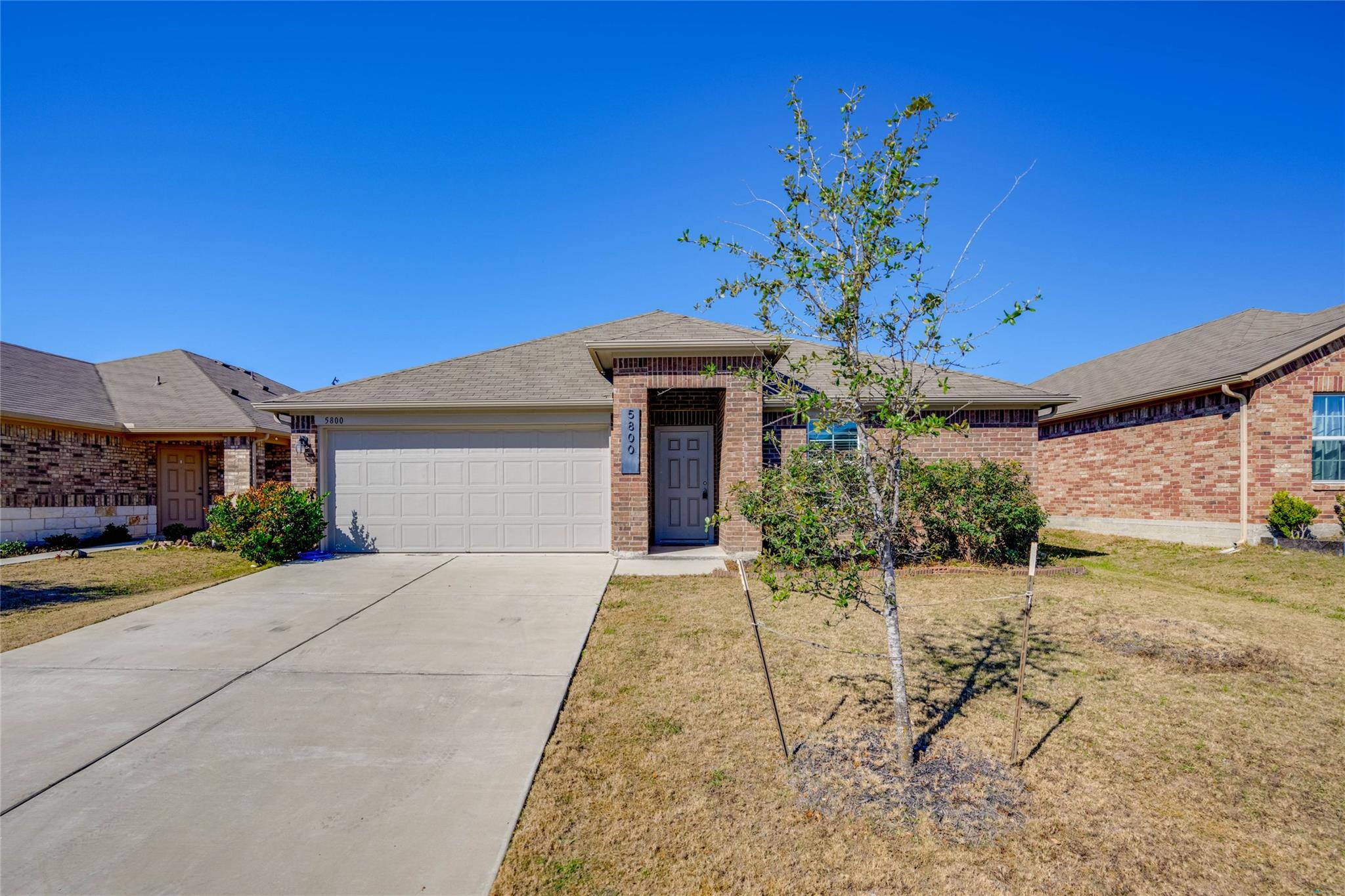 5800 Montrelia Dr, Austin, TX 78724