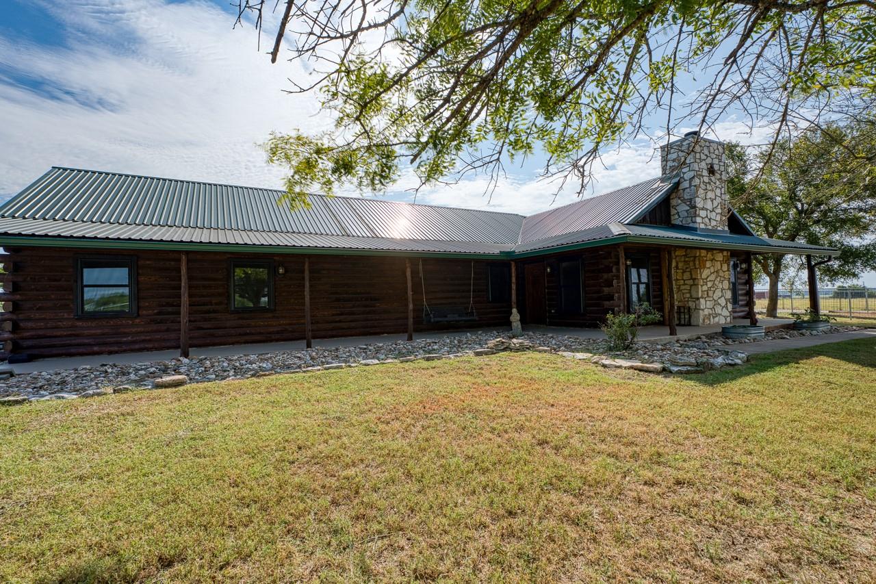 800 County Road 126, Georgetown, TX 78626