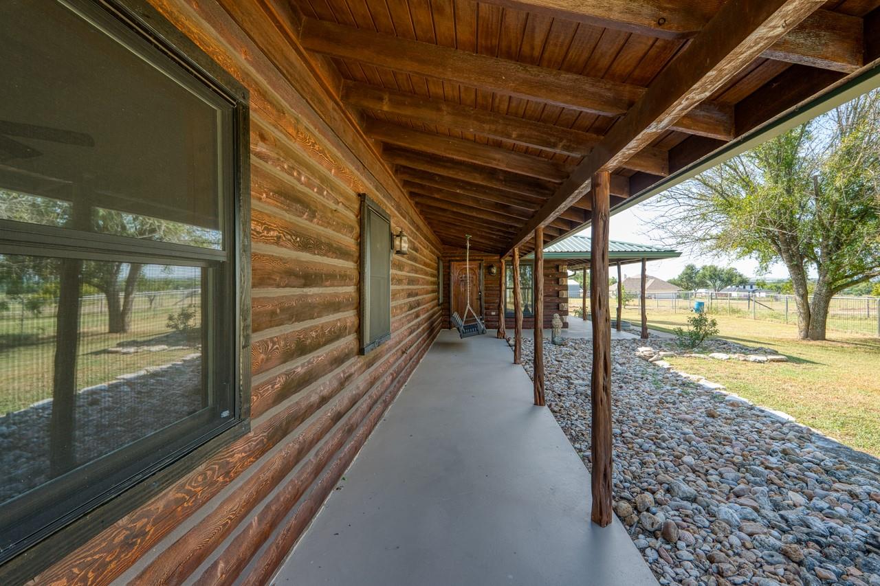 800 County Road 126, Georgetown, TX 78626