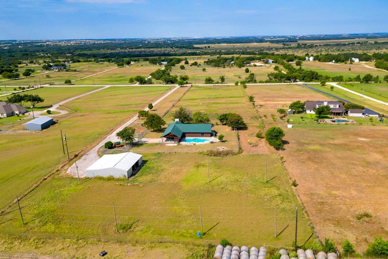 800 County Road 126, Georgetown, TX 78626