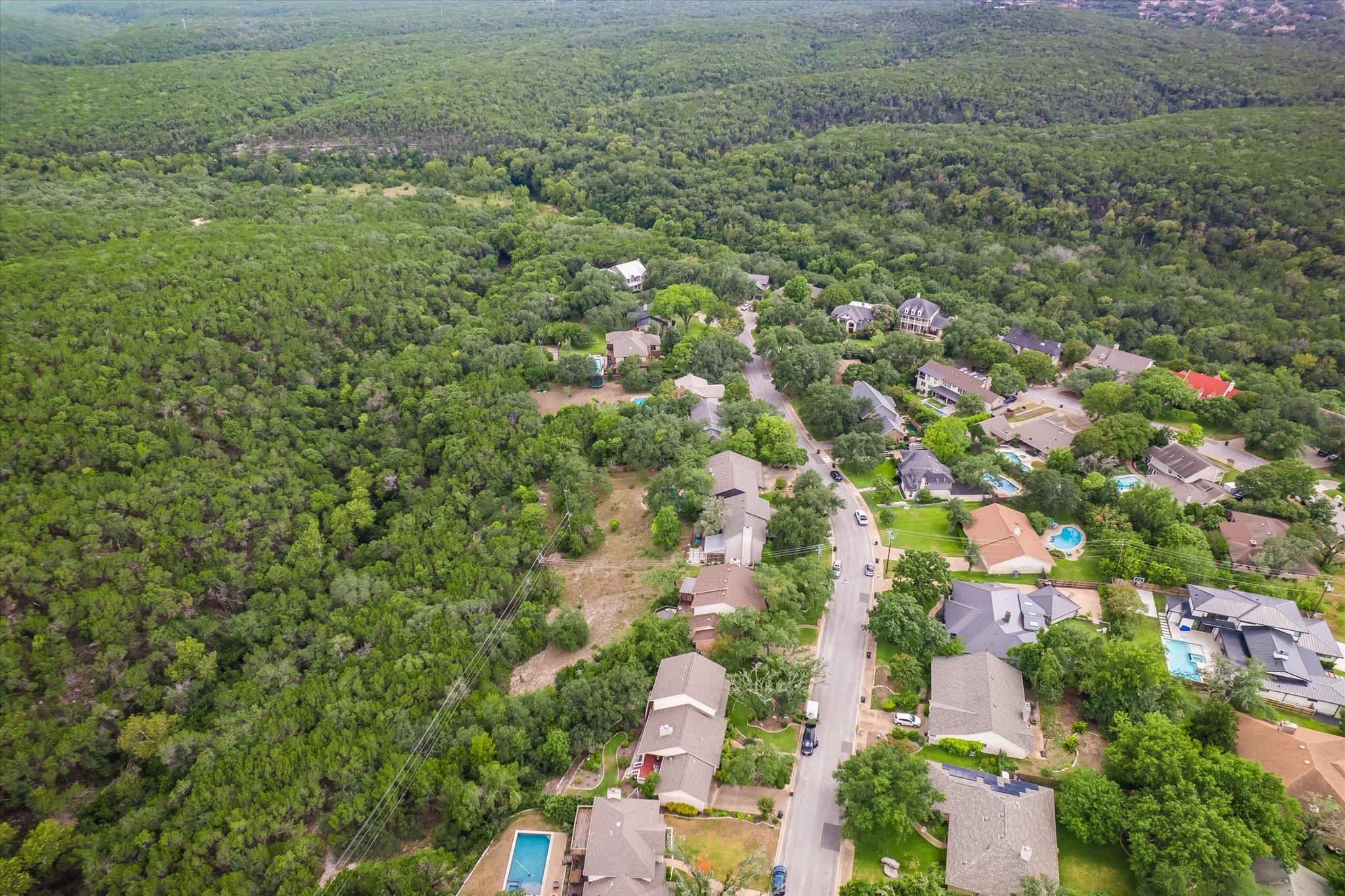 2007 Plumbrook Dr, Austin, TX 78746