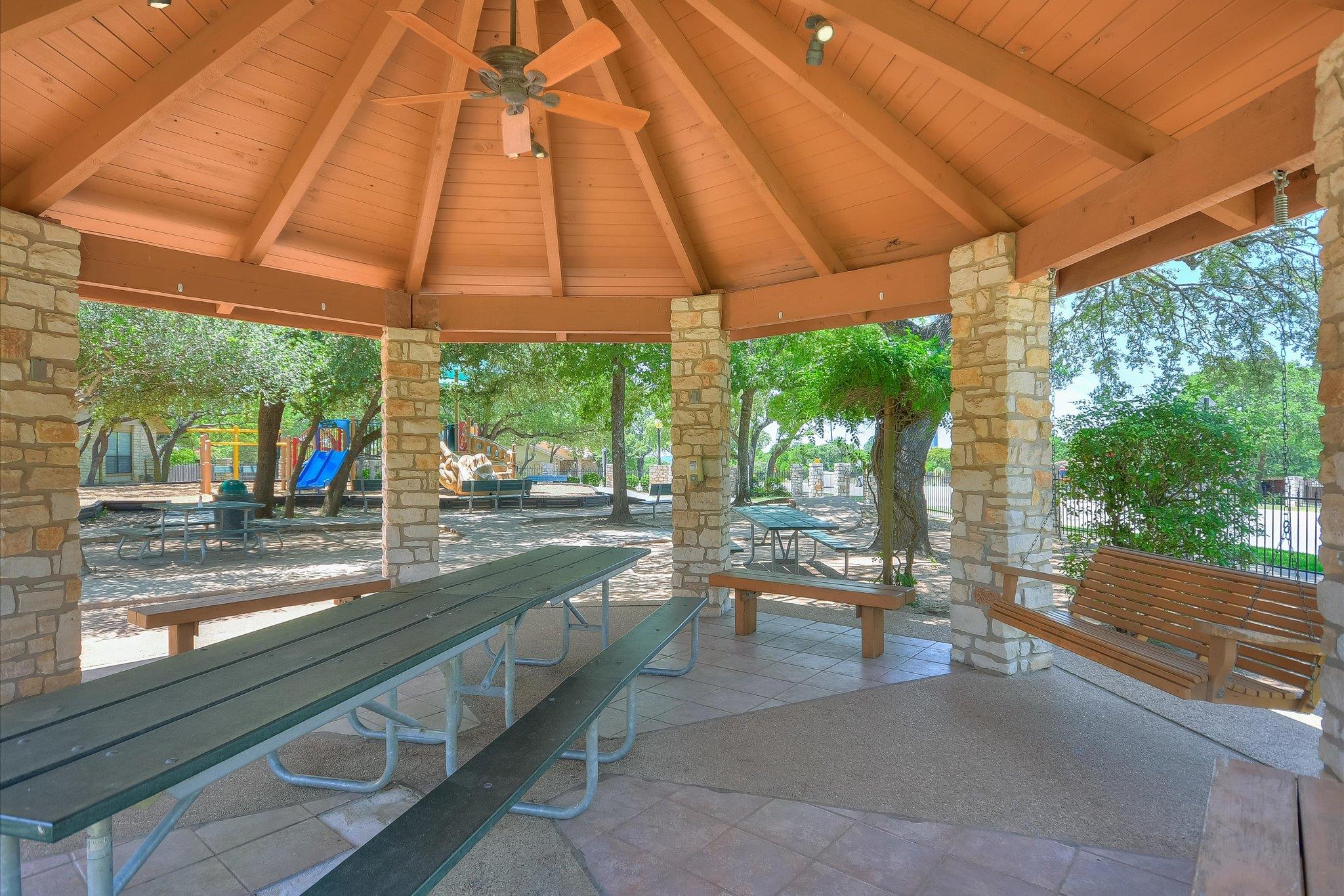 2007 Plumbrook Dr, Austin, TX 78746