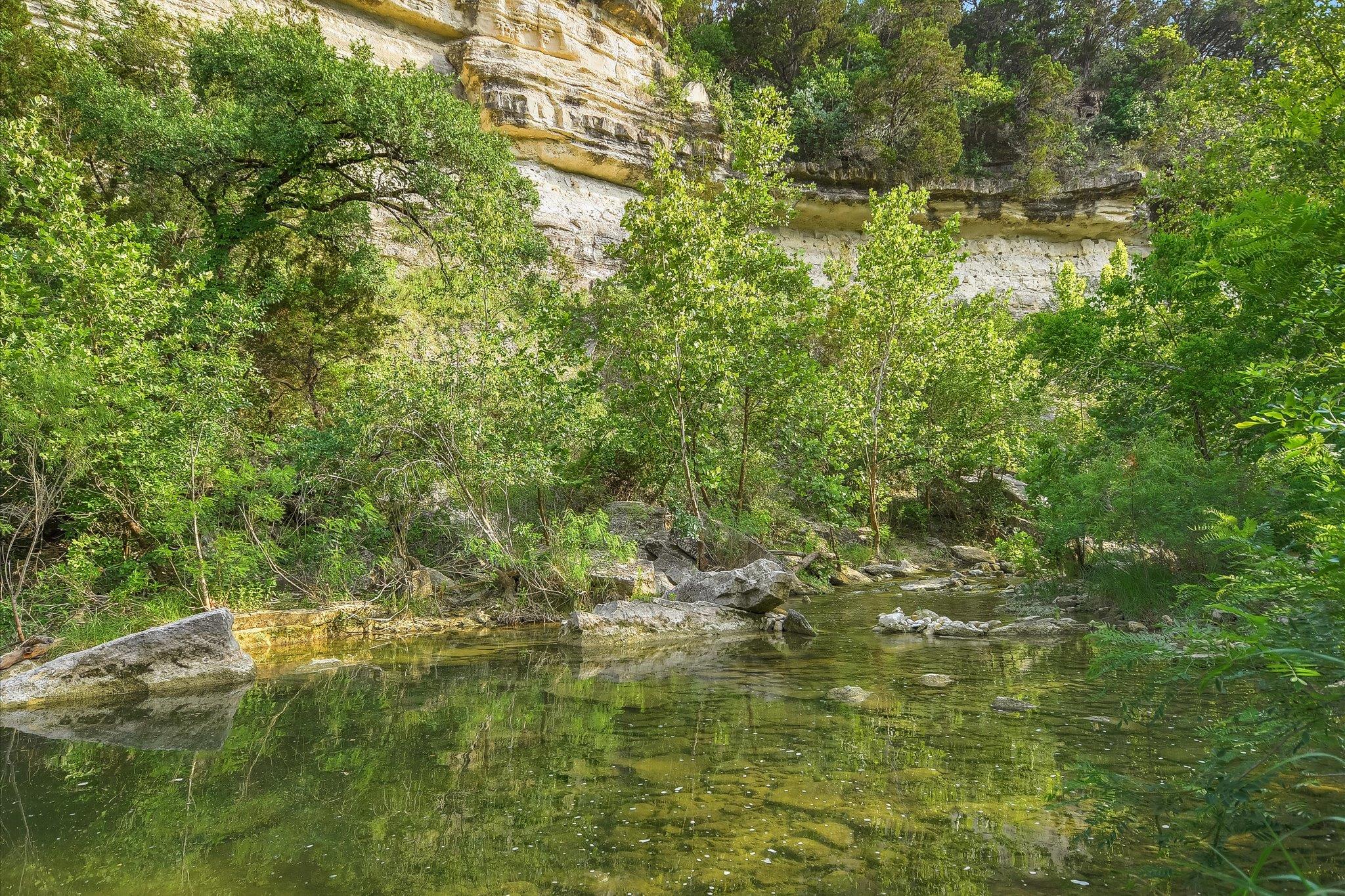 2007 Plumbrook Dr, Austin, TX 78746