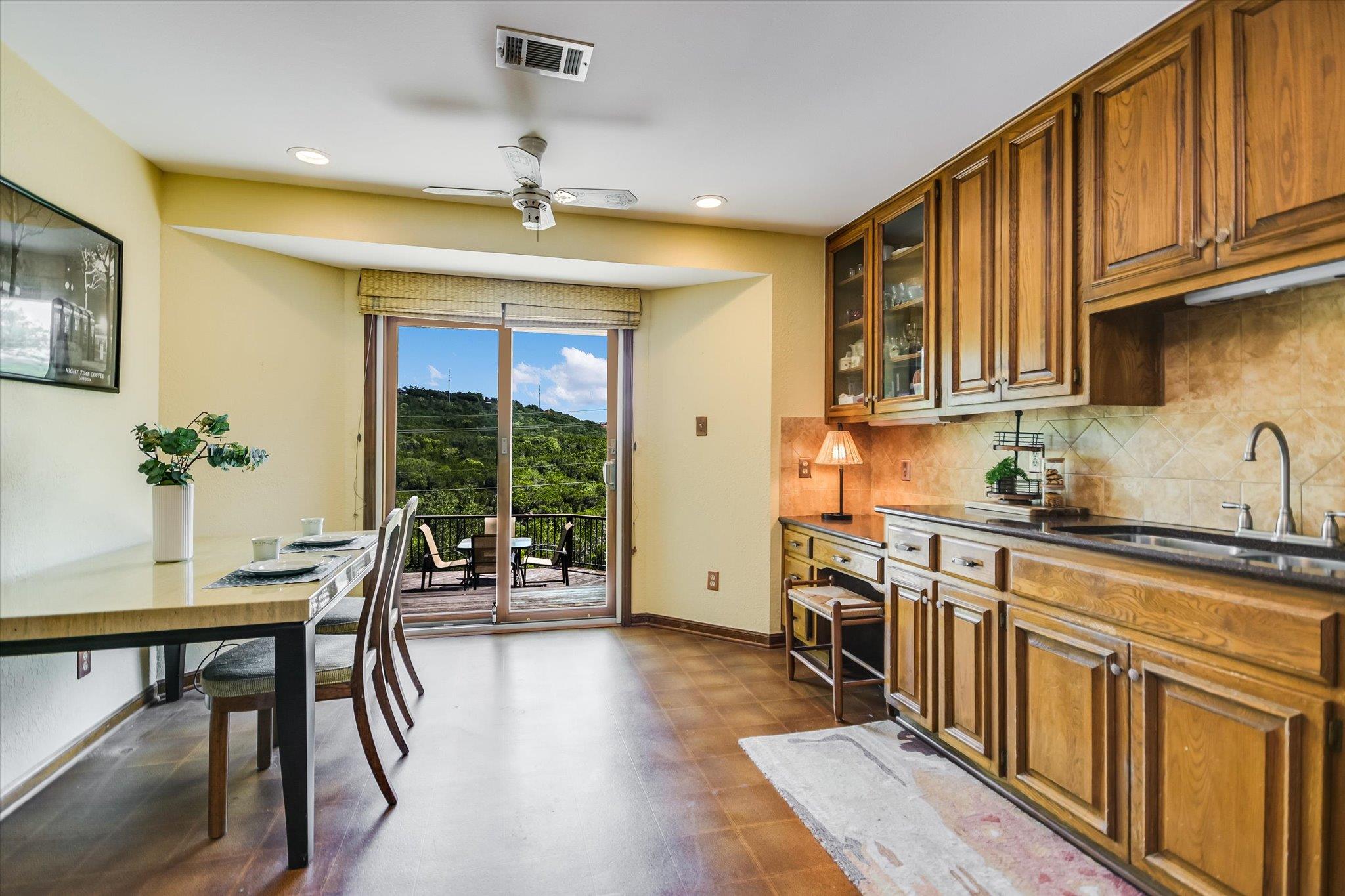 2007 Plumbrook Dr, Austin, TX 78746