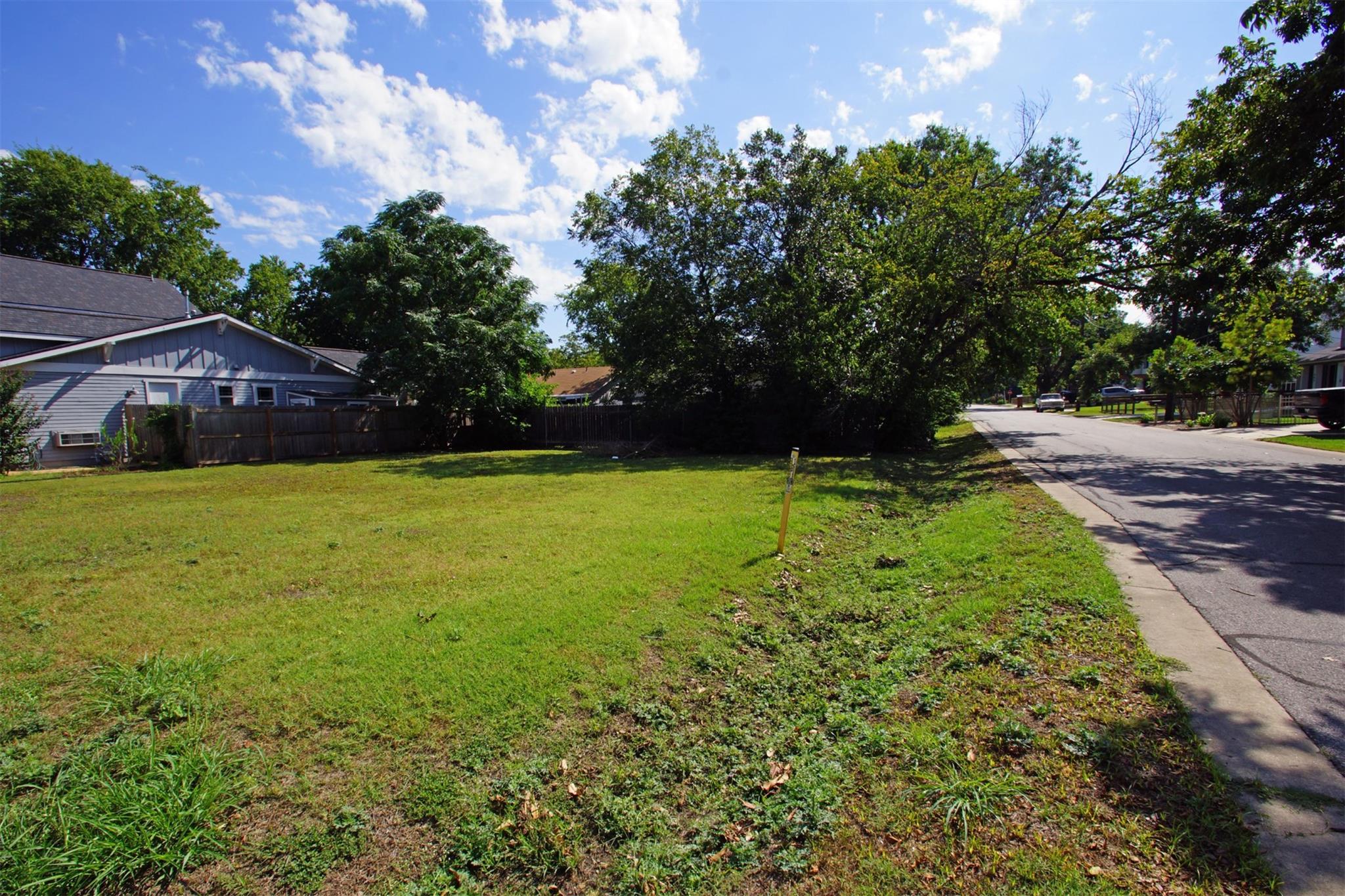 1507 Hart St, Georgetown, TX 78626