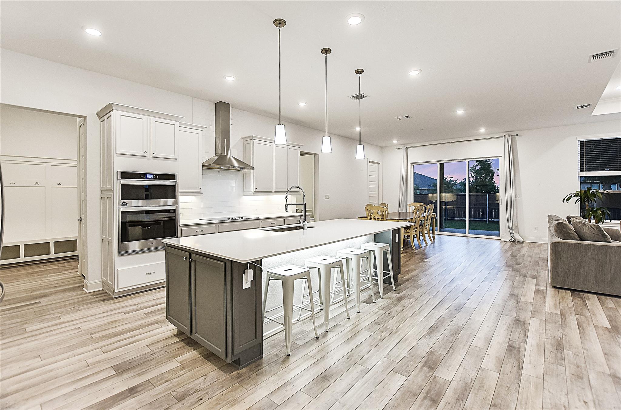 413 Verbena Dr, Marble Falls, TX 78654