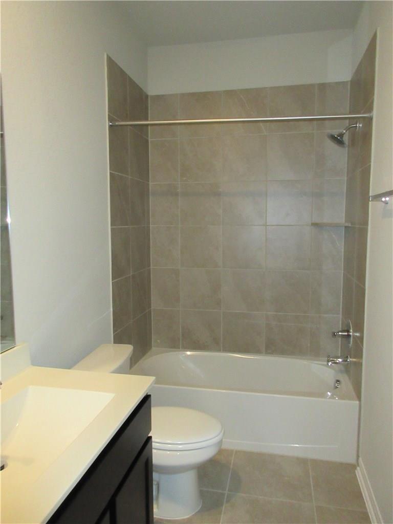 1017 Sundrops St, Leander, TX 78641