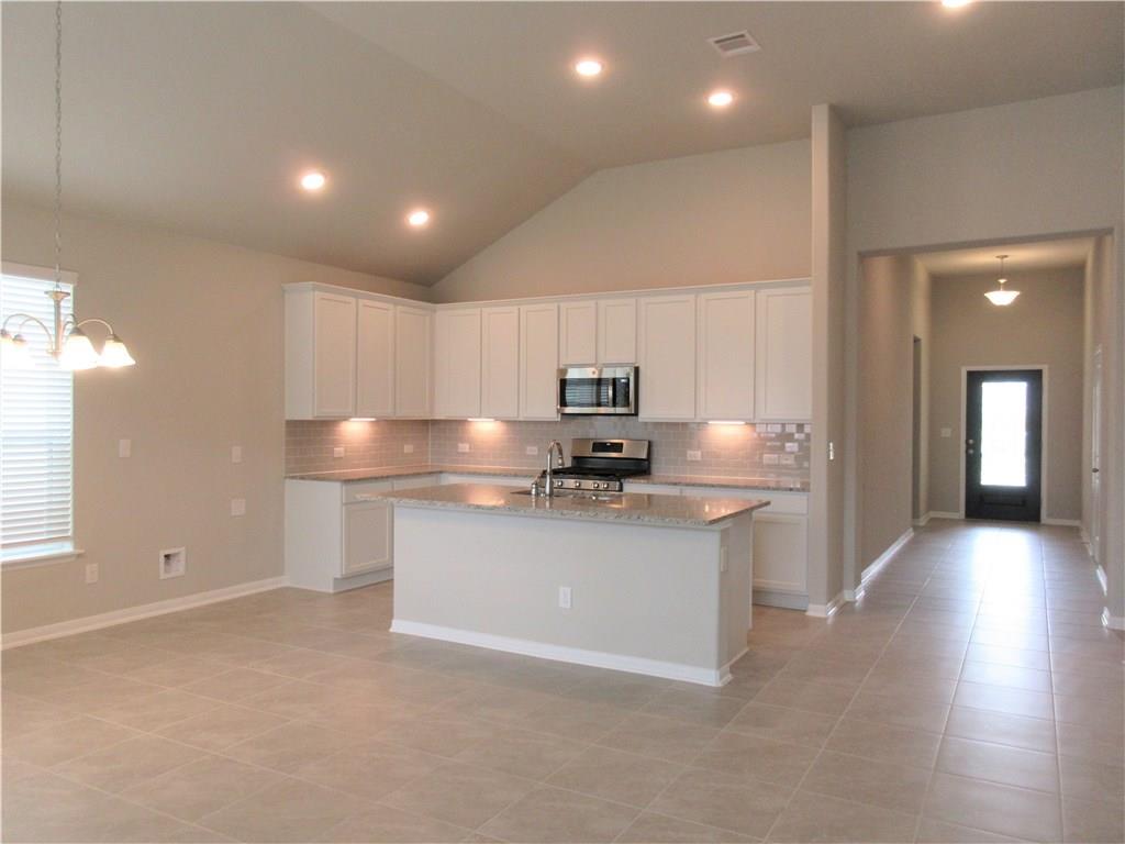 1017 Sundrops St, Leander, TX 78641