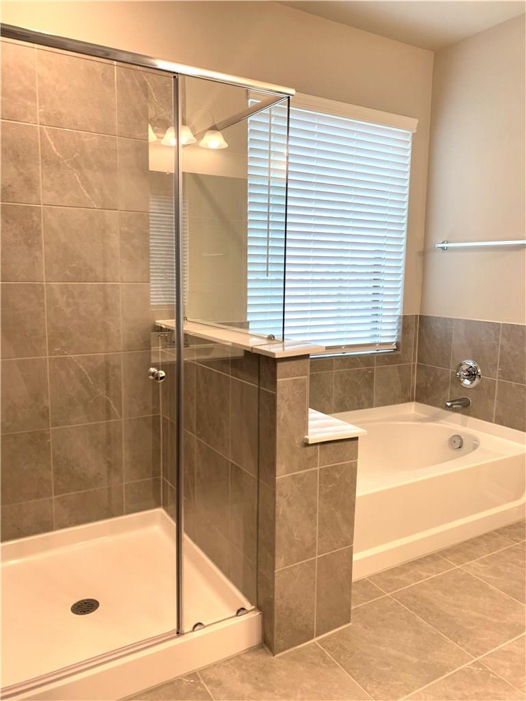 1017 Sundrops St, Leander, TX 78641