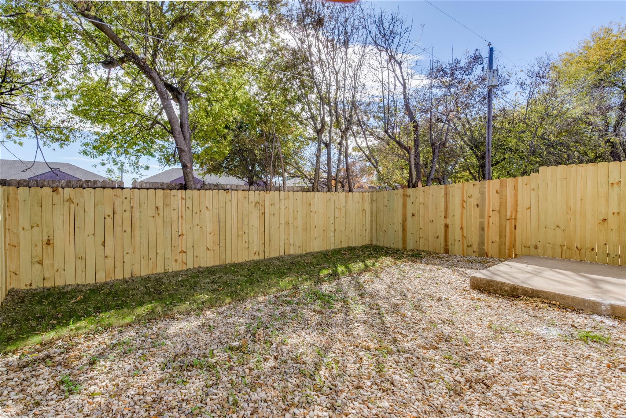 913 Chisholm Cv, Round Rock, TX 78681