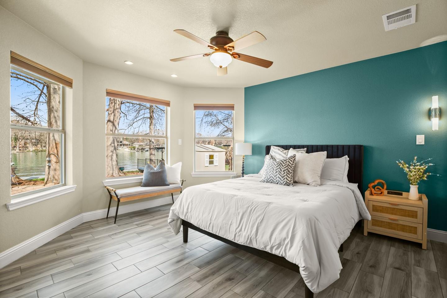 1317 E Zipp Rd, New Braunfels, TX 78130