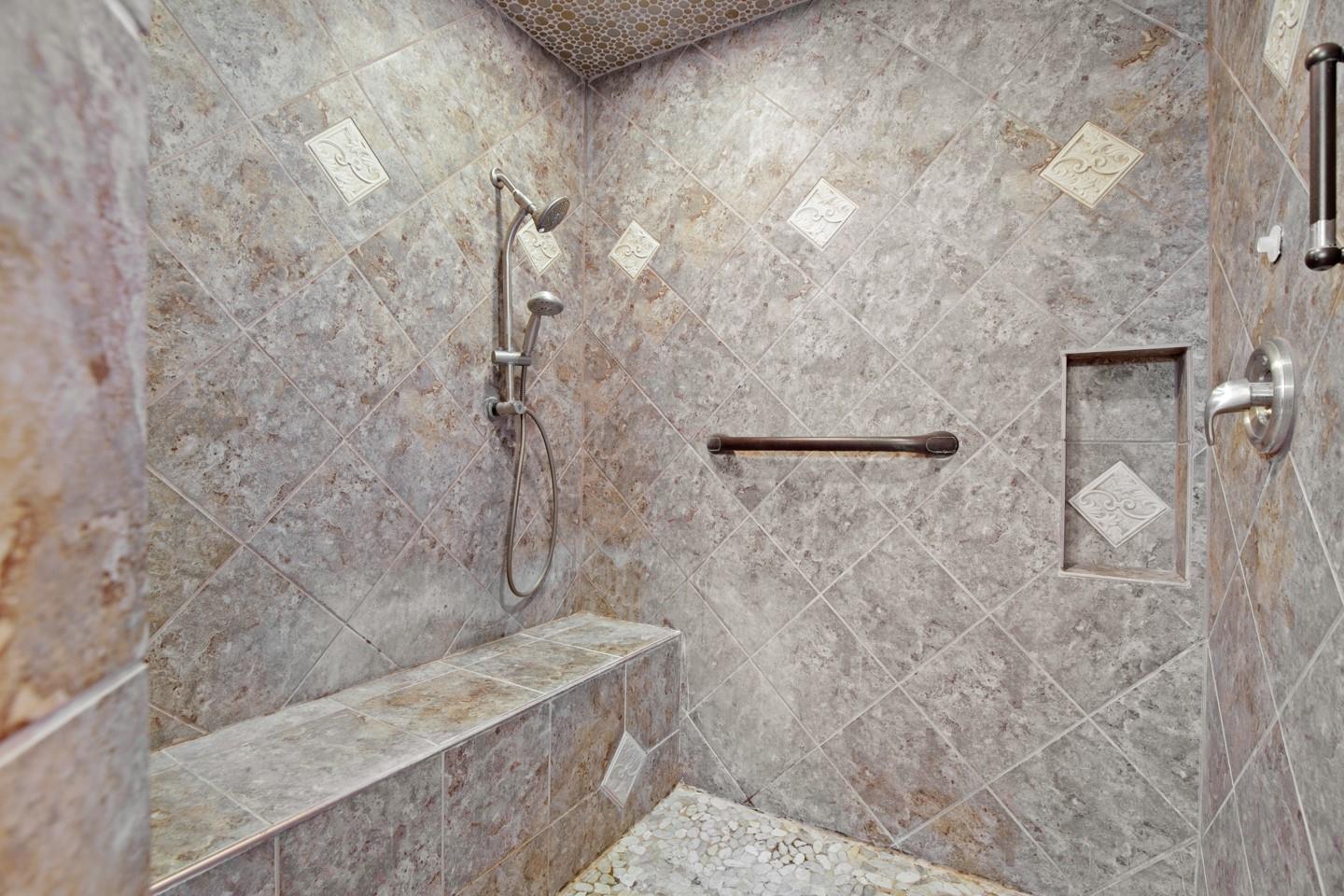 1317 E Zipp Rd, New Braunfels, TX 78130