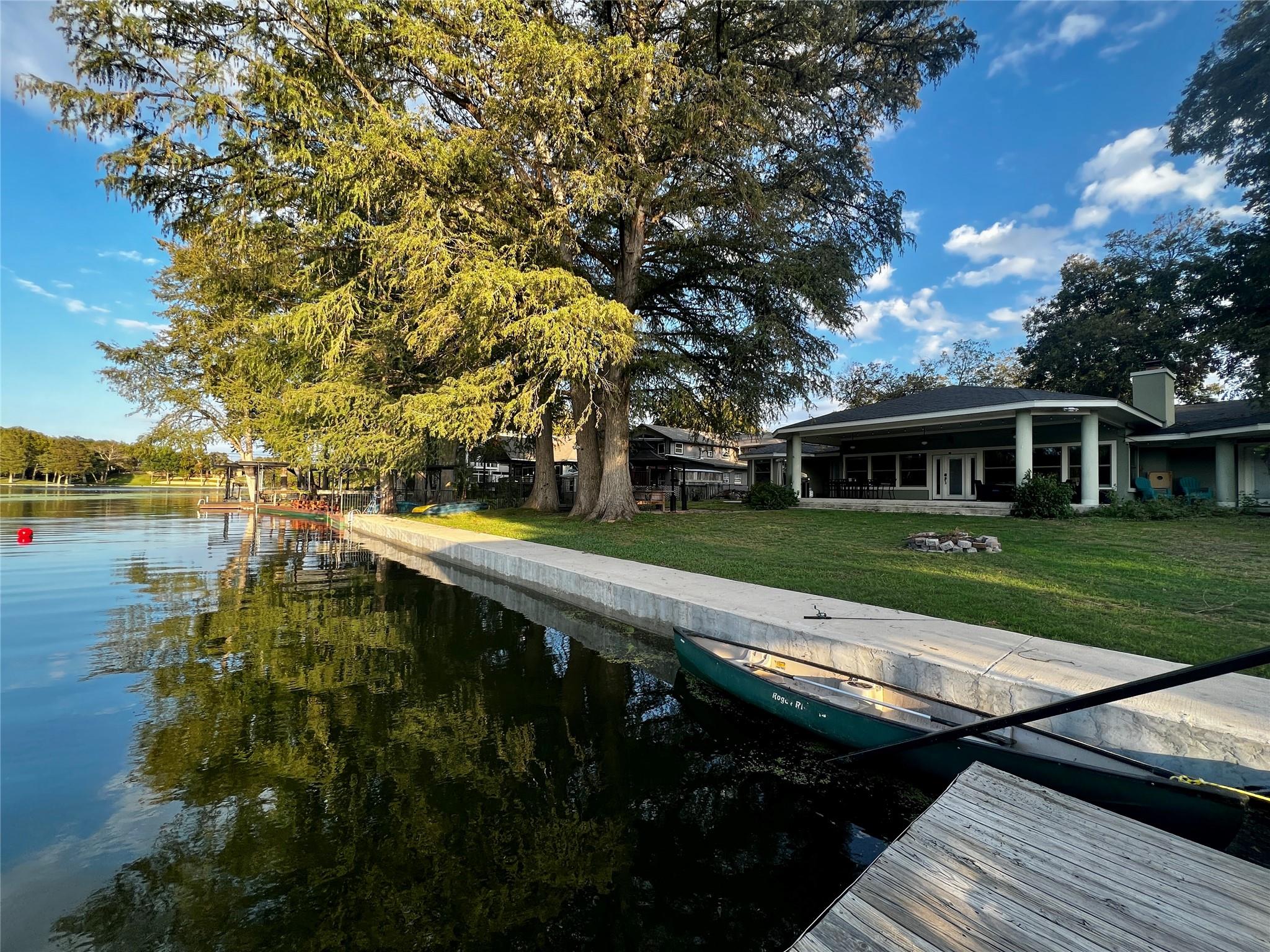 1317 E Zipp Rd, New Braunfels, TX 78130