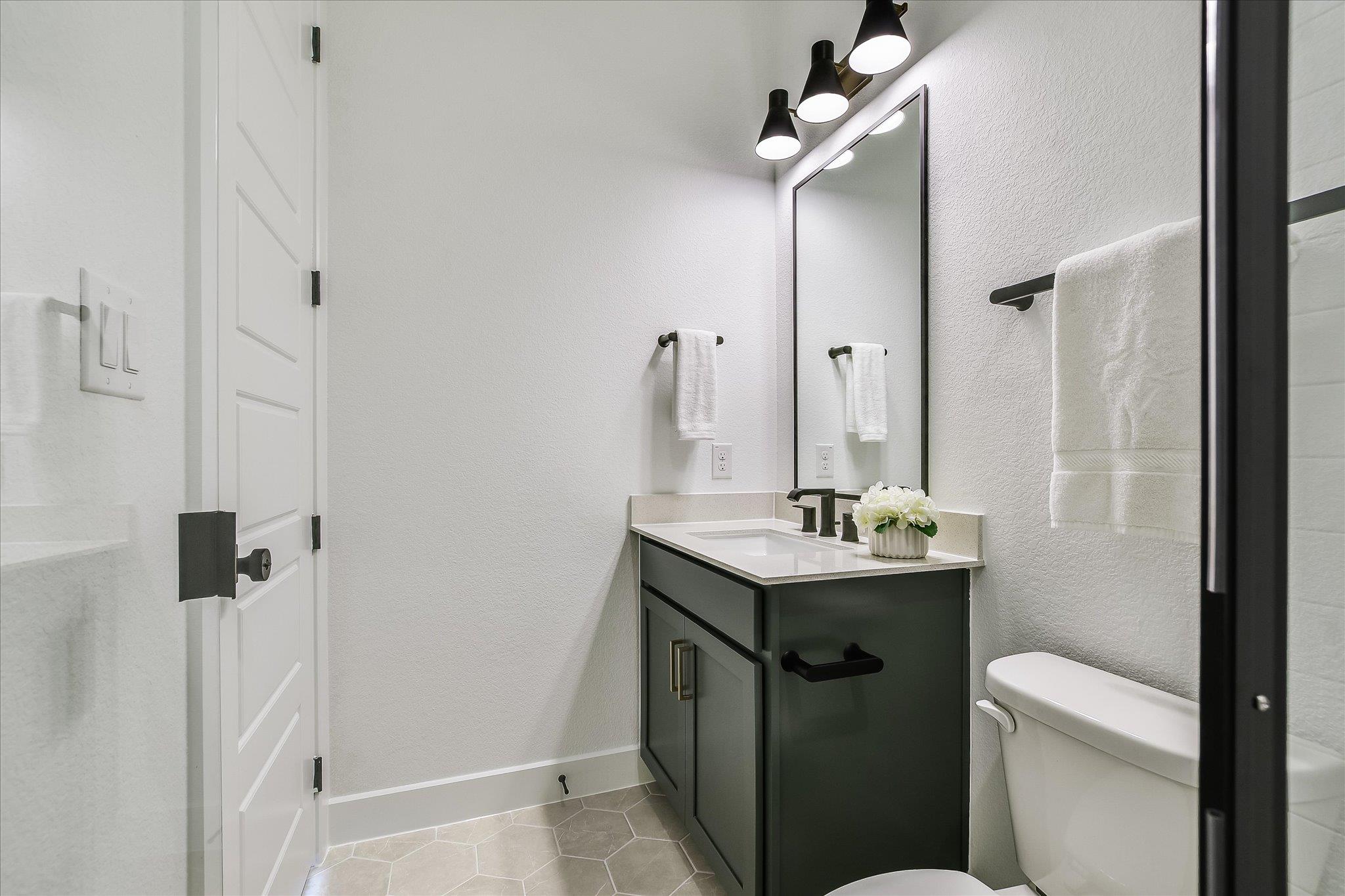 3221 Lookout Mountain Rd, Georgetown, TX 78628