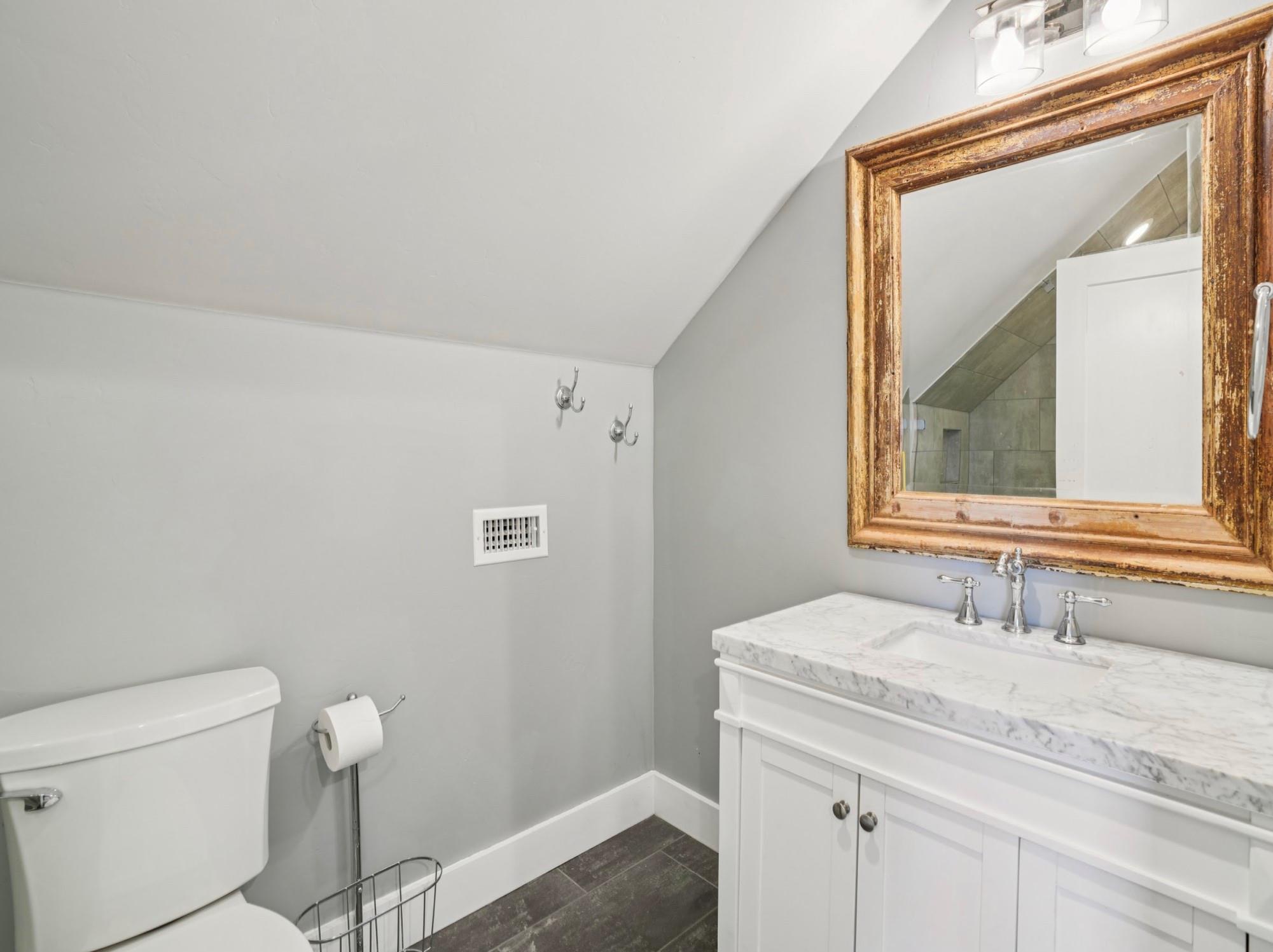 135 Scenic Vista Dr, Fredericksburg, TX 78624