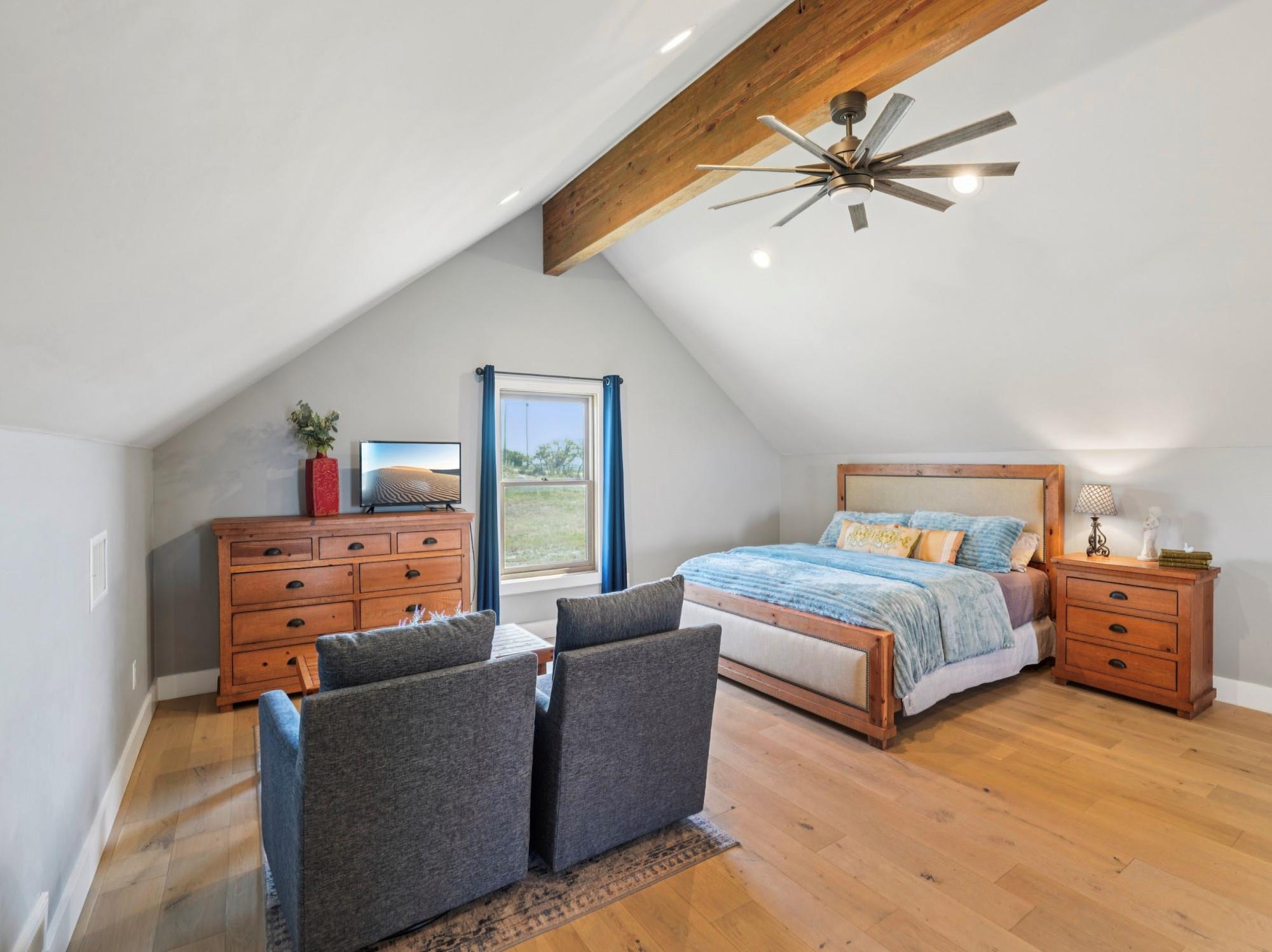 135 Scenic Vista Dr, Fredericksburg, TX 78624