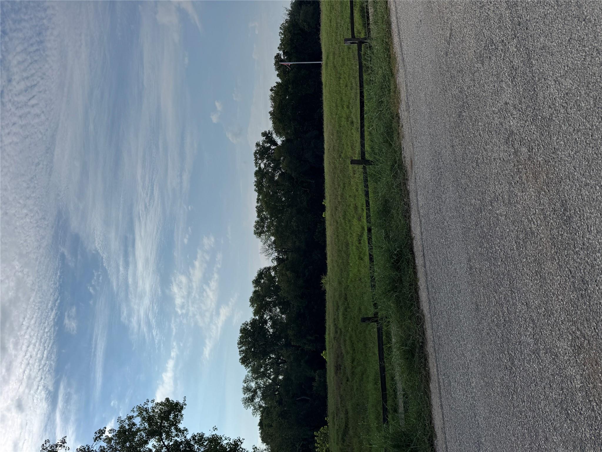 736 E Riverside Dr, Bastrop, TX 78602