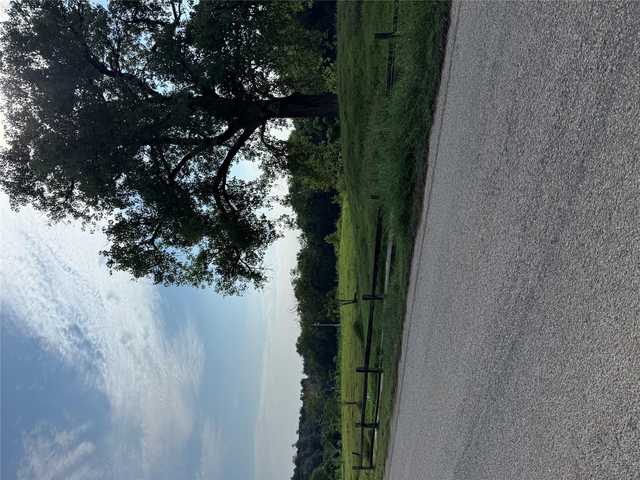 736 E Riverside Dr, Bastrop, TX 78602