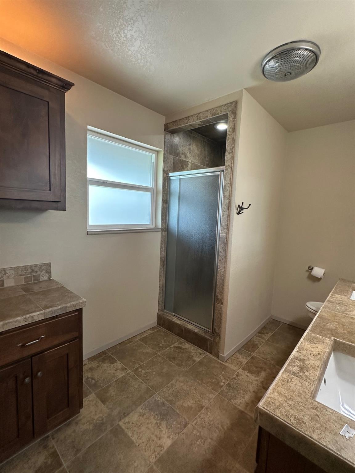 3904 Mountain View Dr, Kingsland, TX 78639