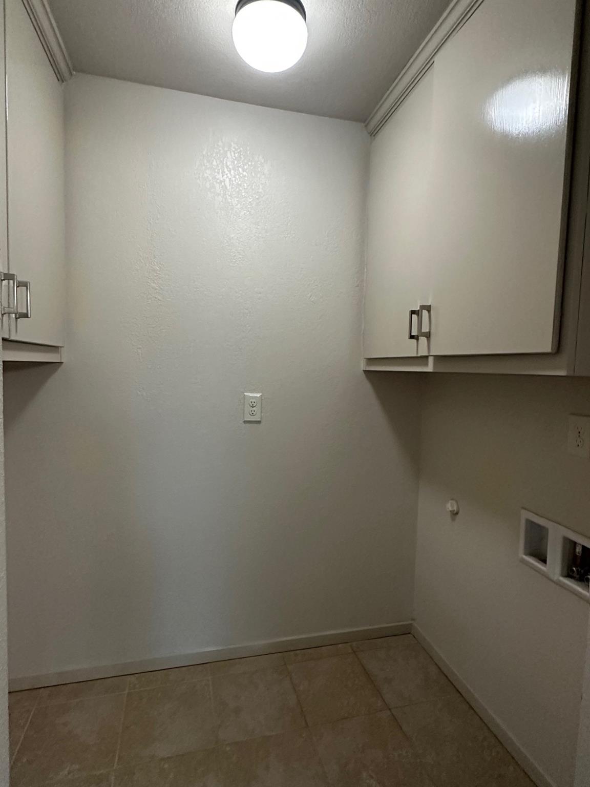 3904 Mountain View Dr, Kingsland, TX 78639