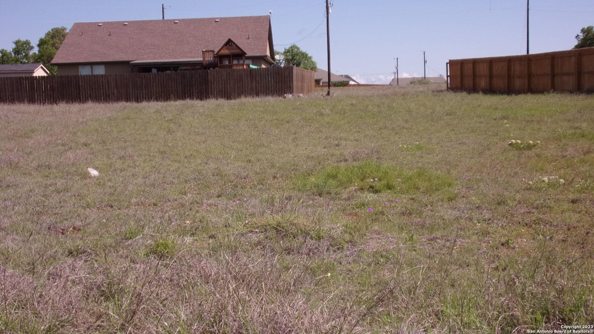 112 Hiram Cook Dr, Blanco, TX 78606