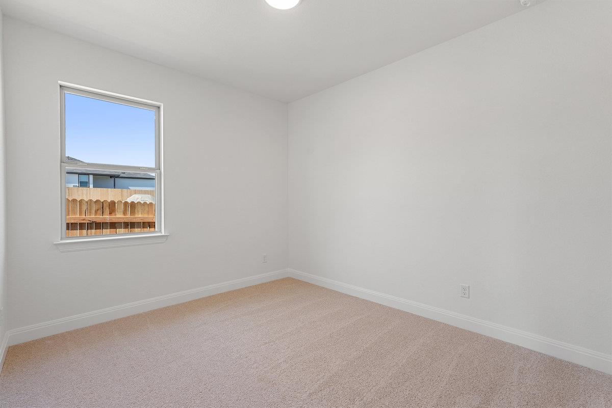 108 Tenny Ln, Kyle, TX 78640