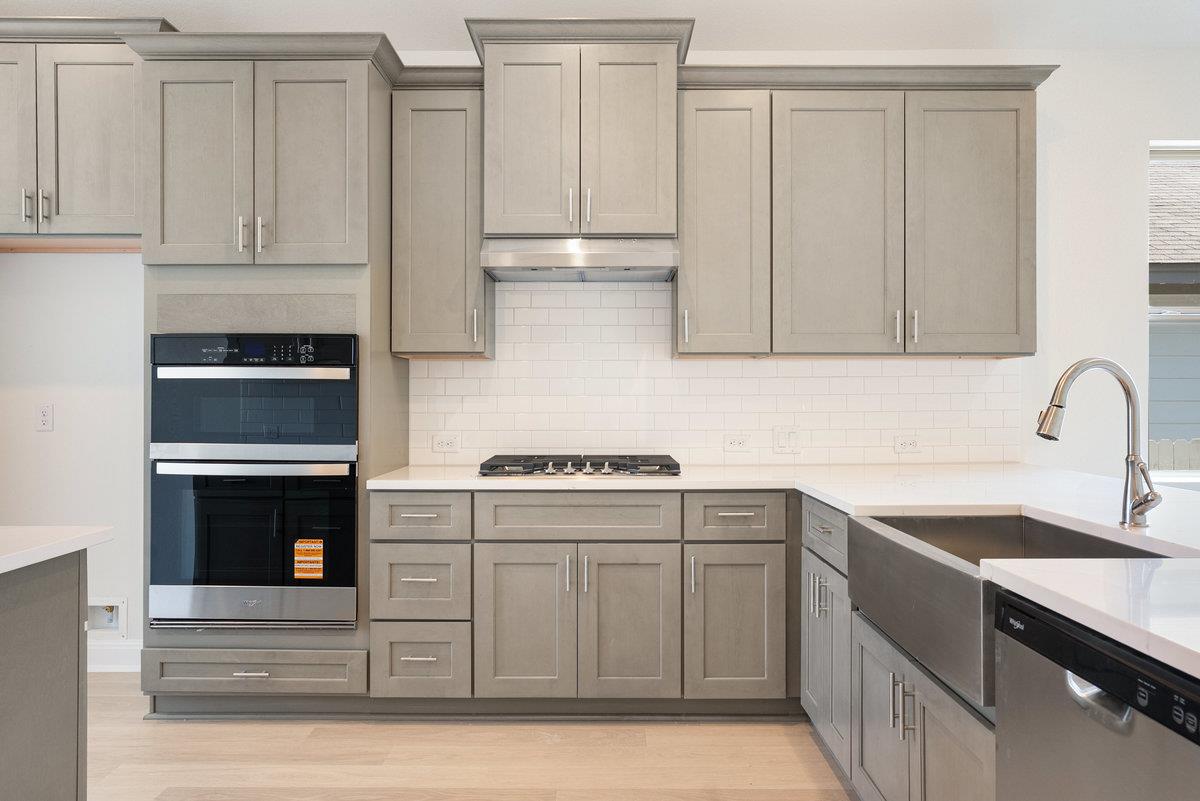 108 Tenny Ln, Kyle, TX 78640