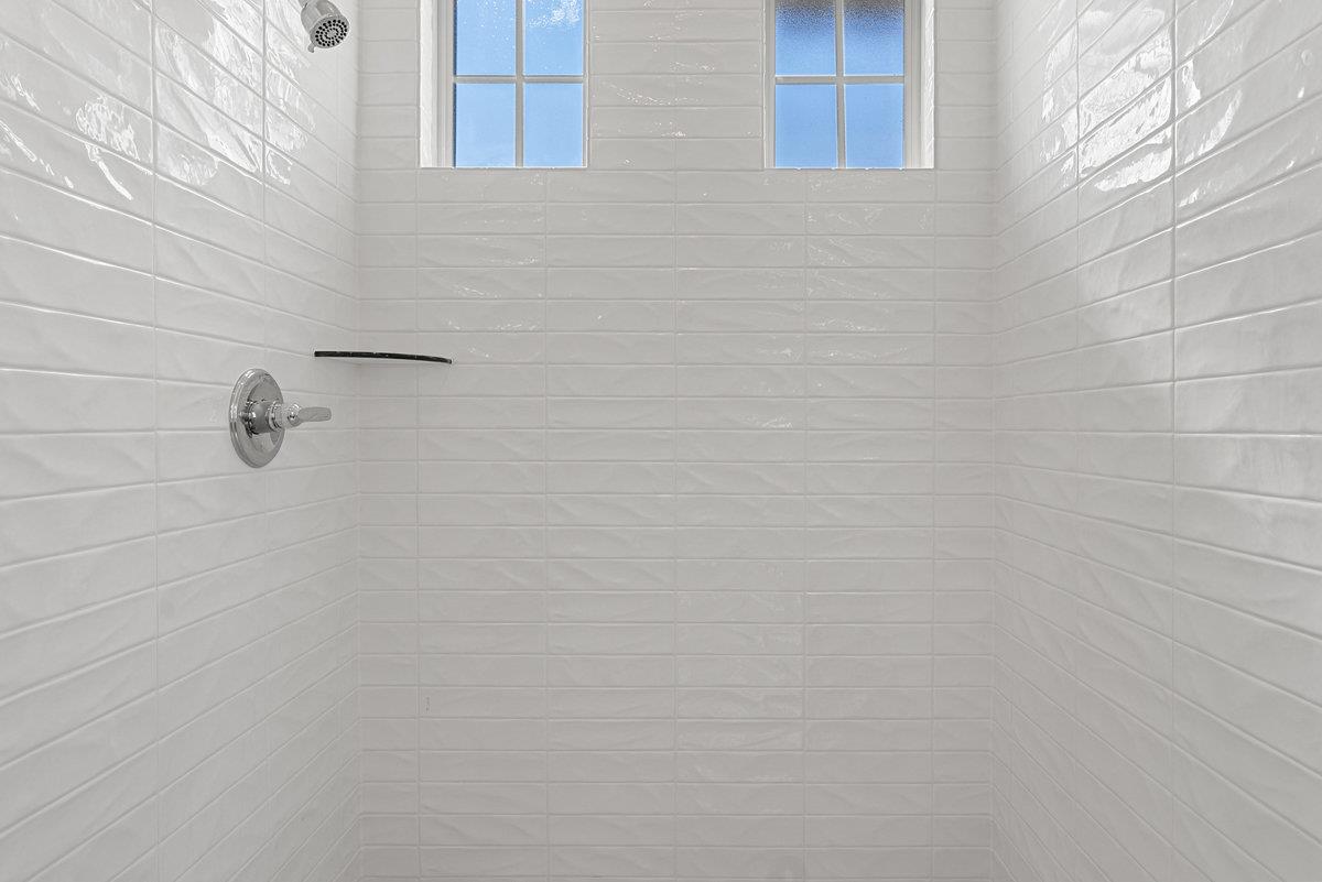 108 Tenny Ln, Kyle, TX 78640