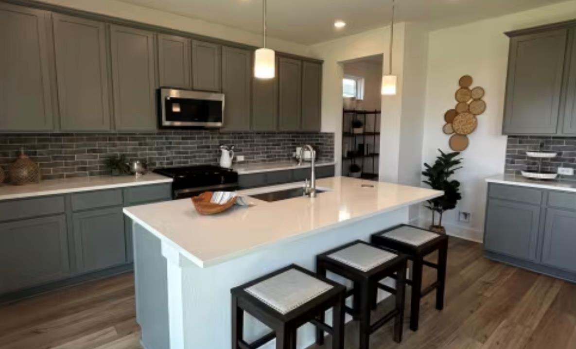 191 Capernaum Ct, Kyle, TX 78640