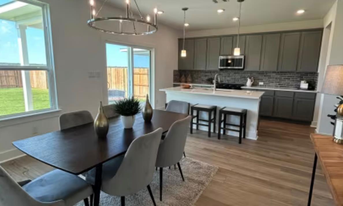 191 Capernaum Ct, Kyle, TX 78640