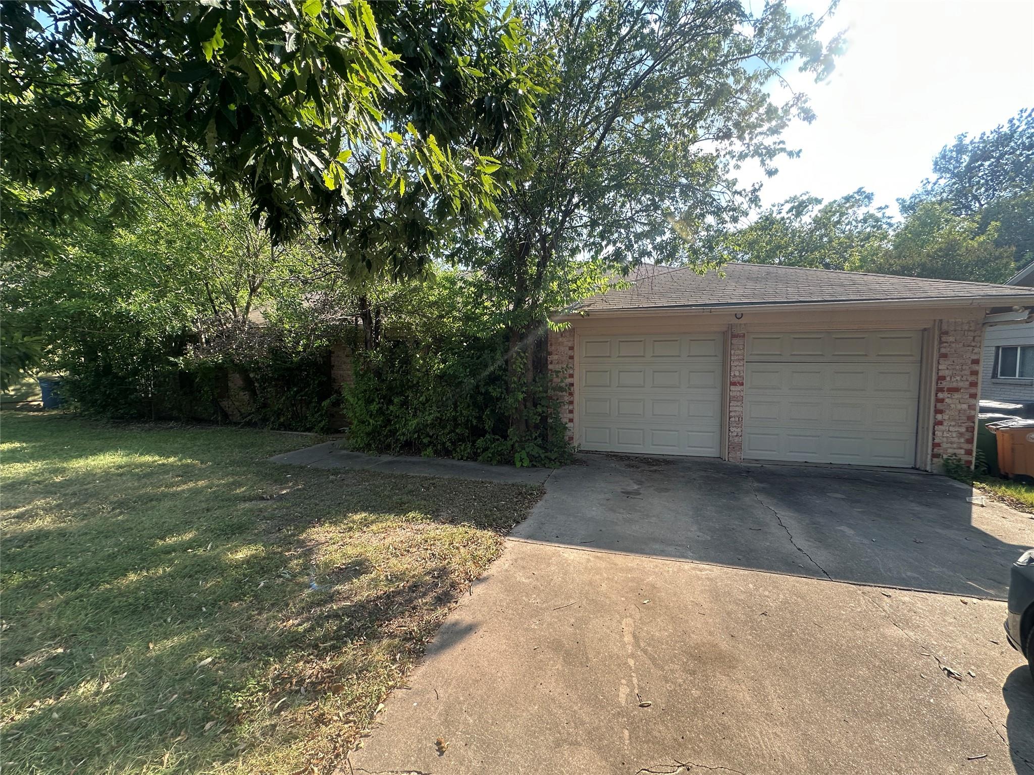 2001 Wooten Dr, Austin, TX 78757
