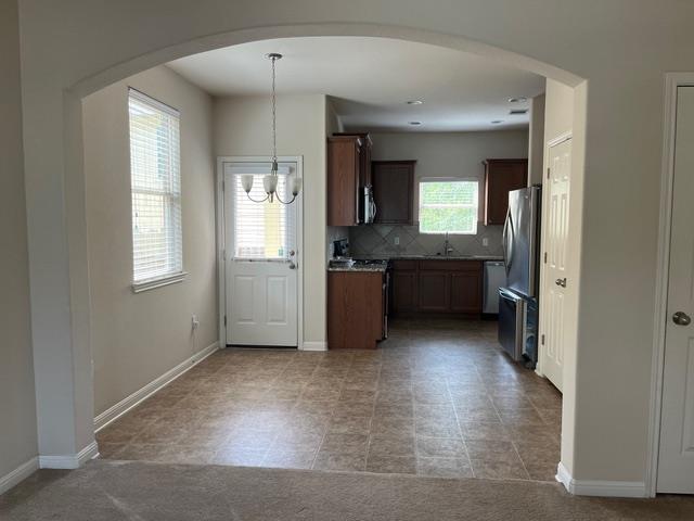 5425 Falling Leaf Ln, Austin, TX 78744