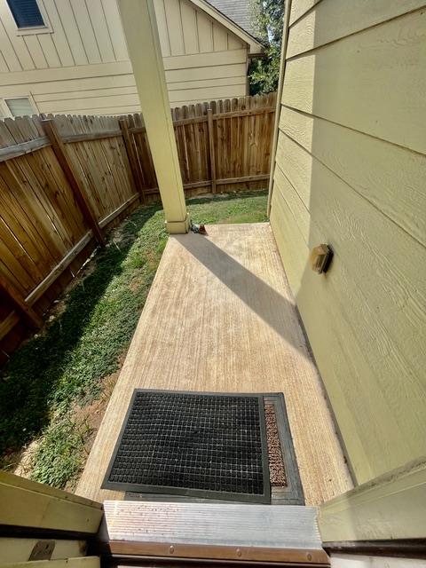 5425 Falling Leaf Ln, Austin, TX 78744