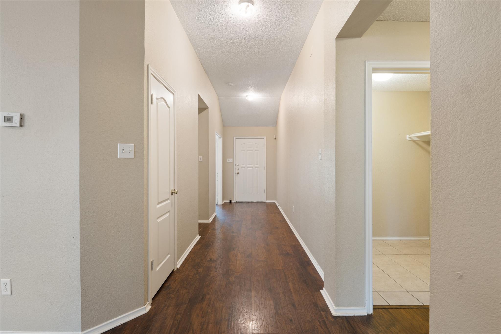 1008 NE Chippewa St, Round Rock, TX 78665