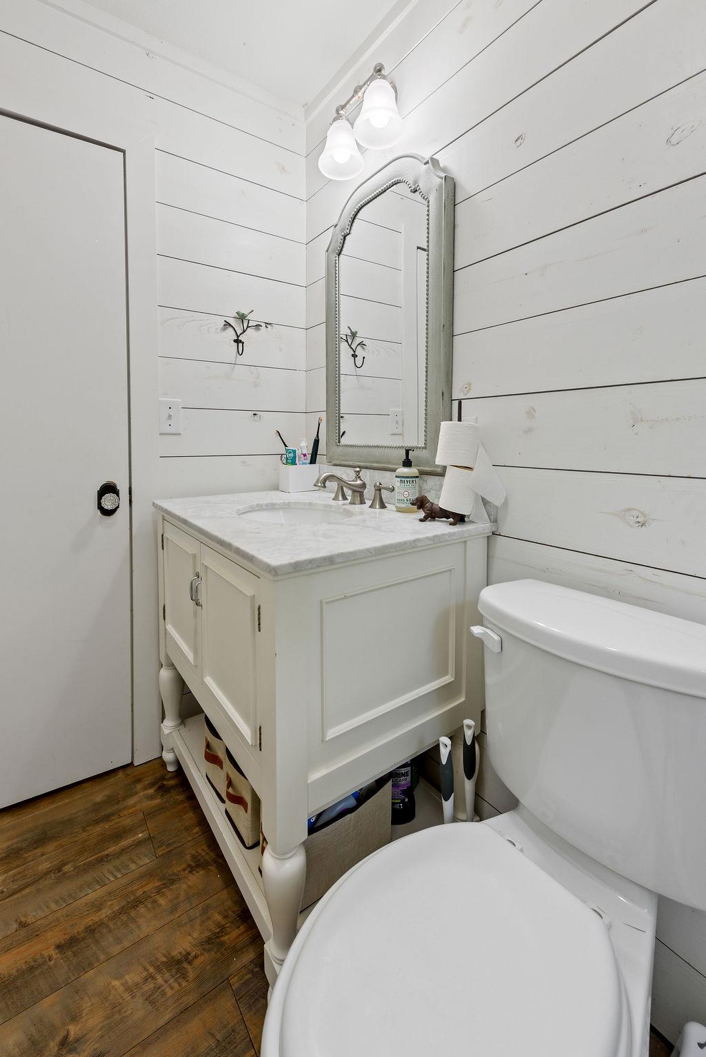 202 Leveritts Loop, Wimberley, TX 78676