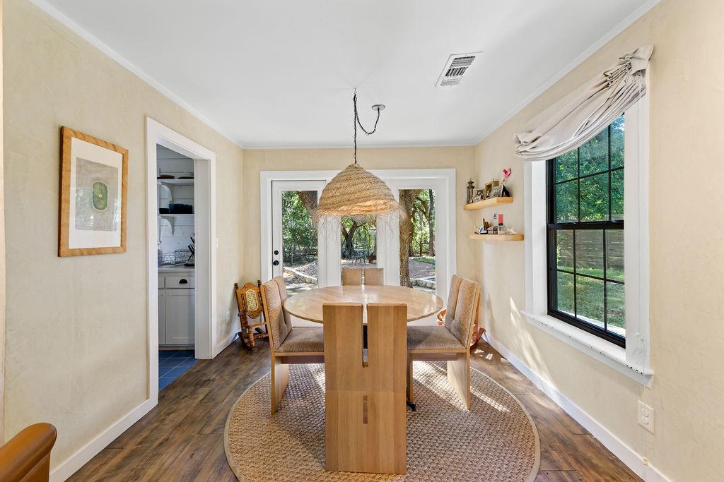 202 Leveritts Loop, Wimberley, TX 78676