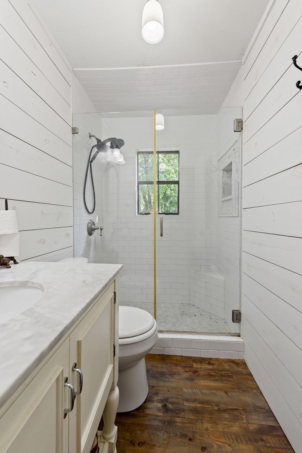 202 Leveritts Loop, Wimberley, TX 78676