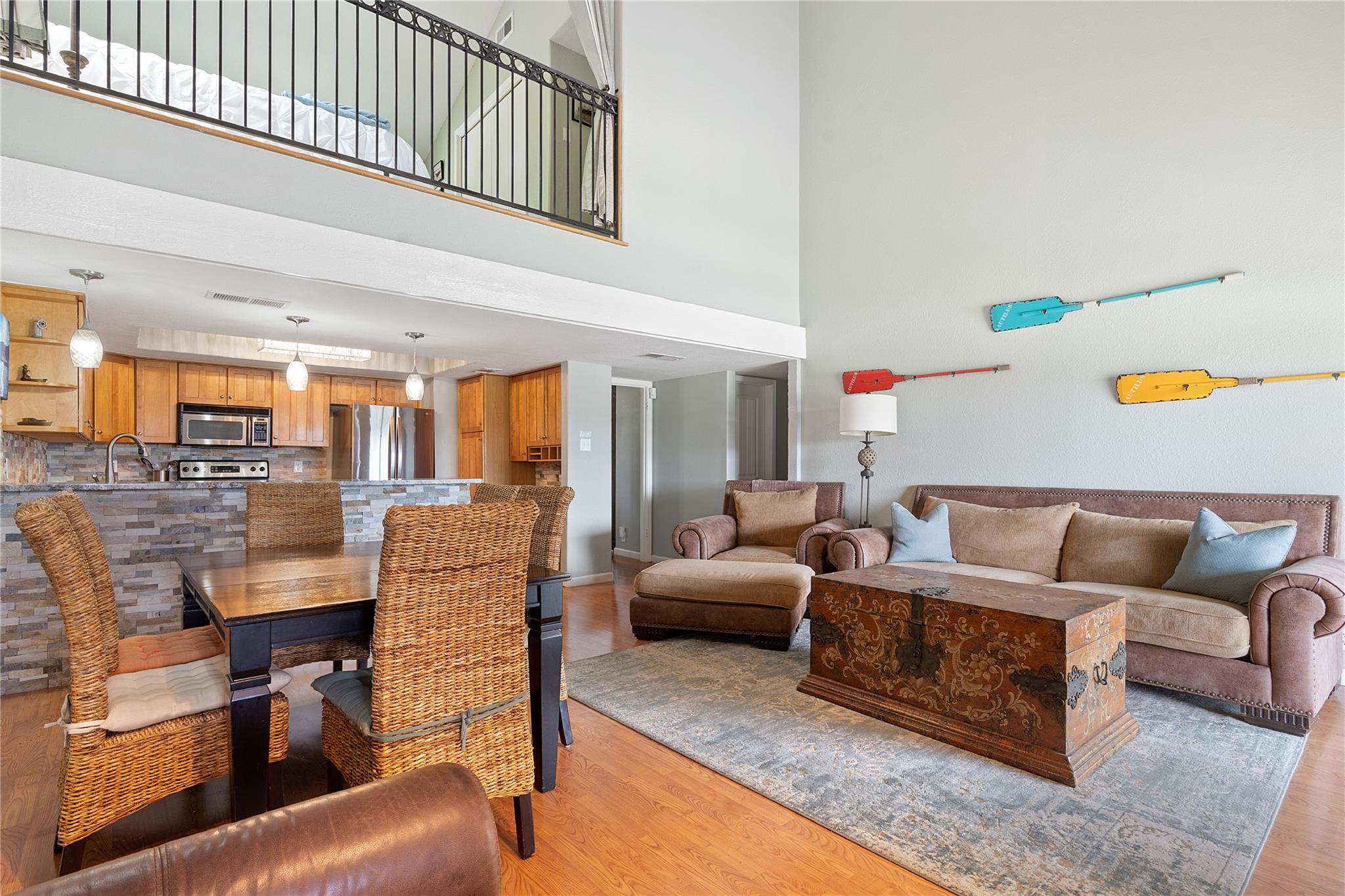 287 Venture Blvd, Point Venture, TX 78645