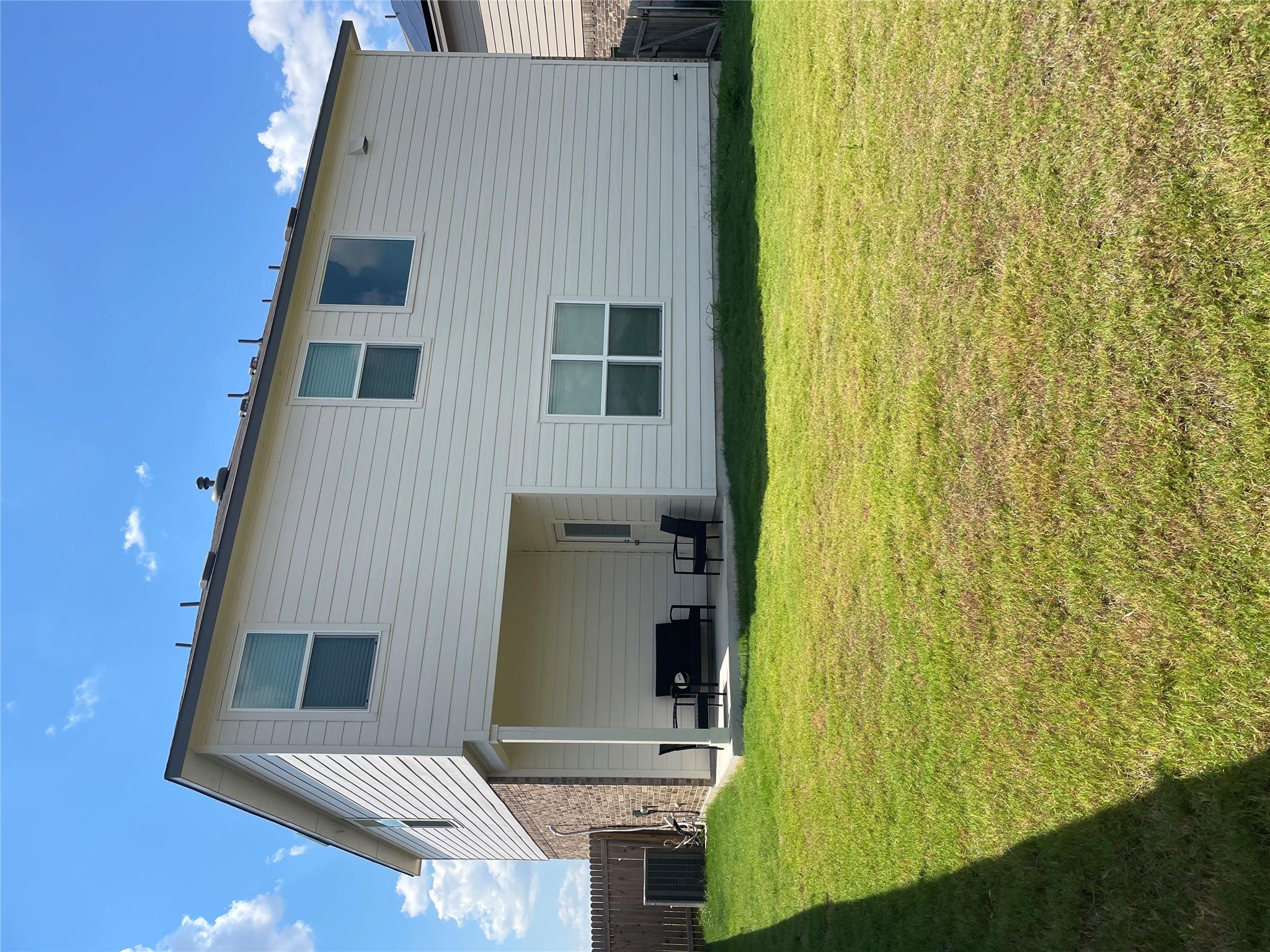 109 Seminole Dr, San Marcos, TX 78666