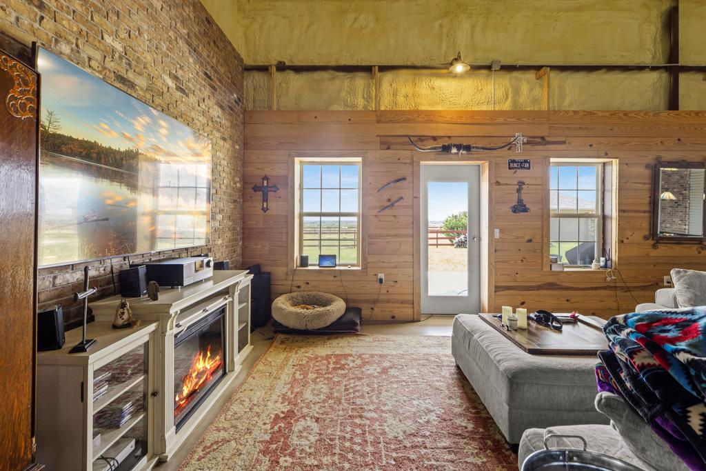 2158 County Road 2109, Lometa, TX 76853