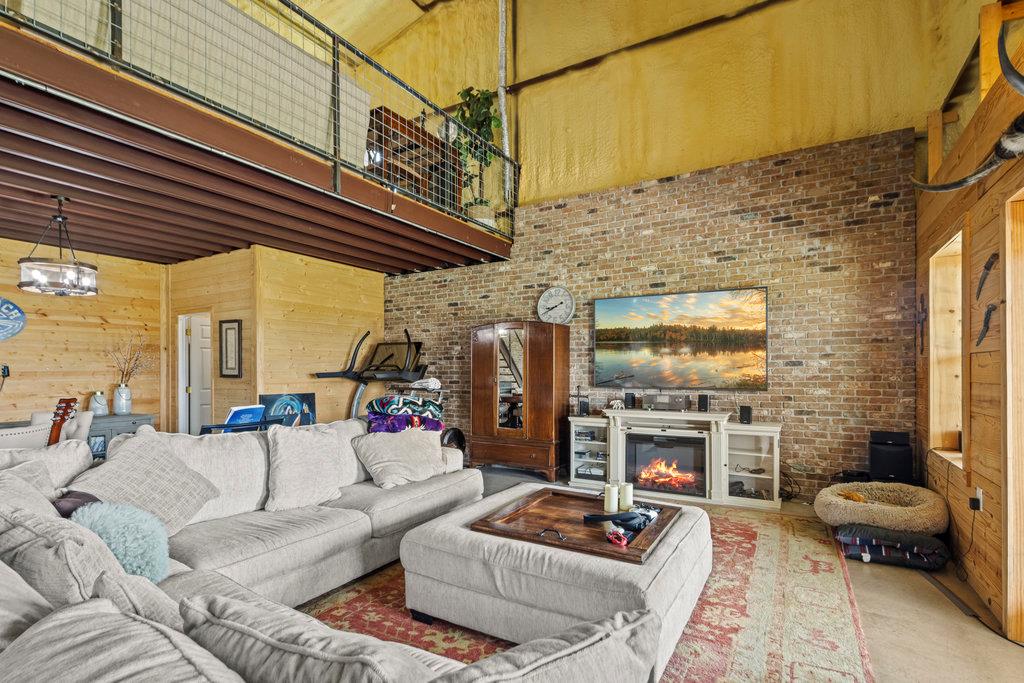 2158 County Road 2109, Lometa, TX 76853