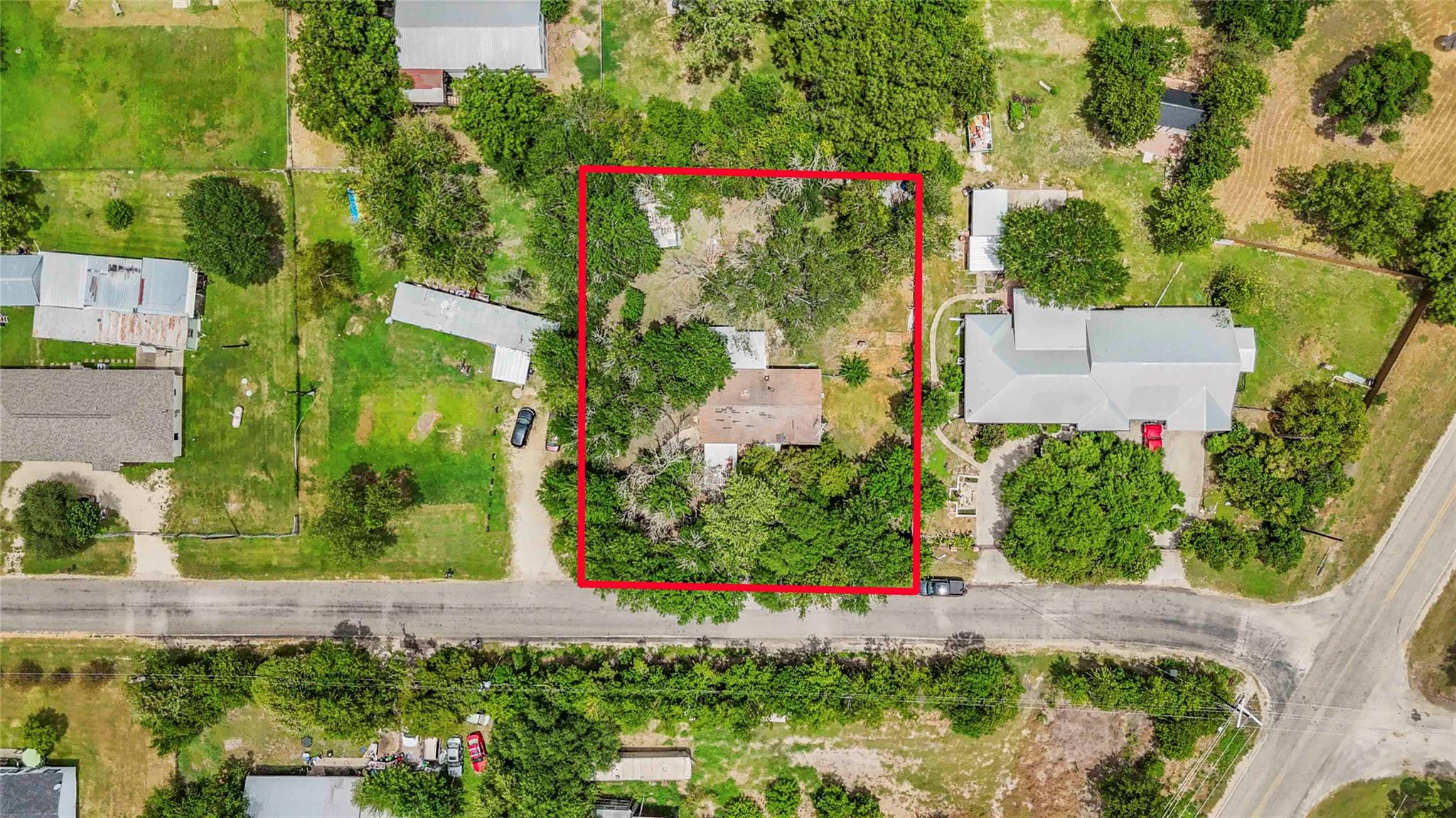 137 Columbia Cir, San Marcos, TX 78666