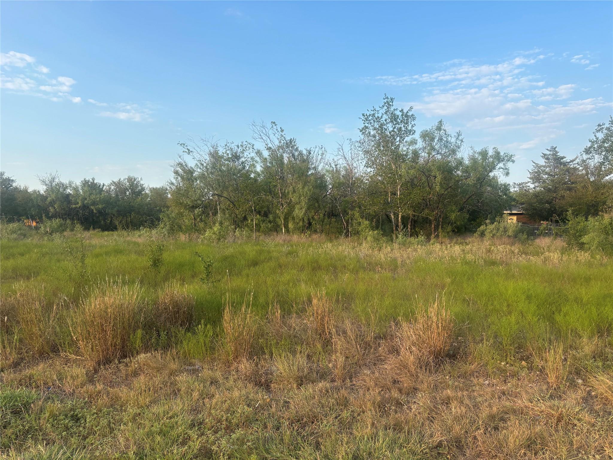 000 Foquito Ln, Del Valle, TX 78617