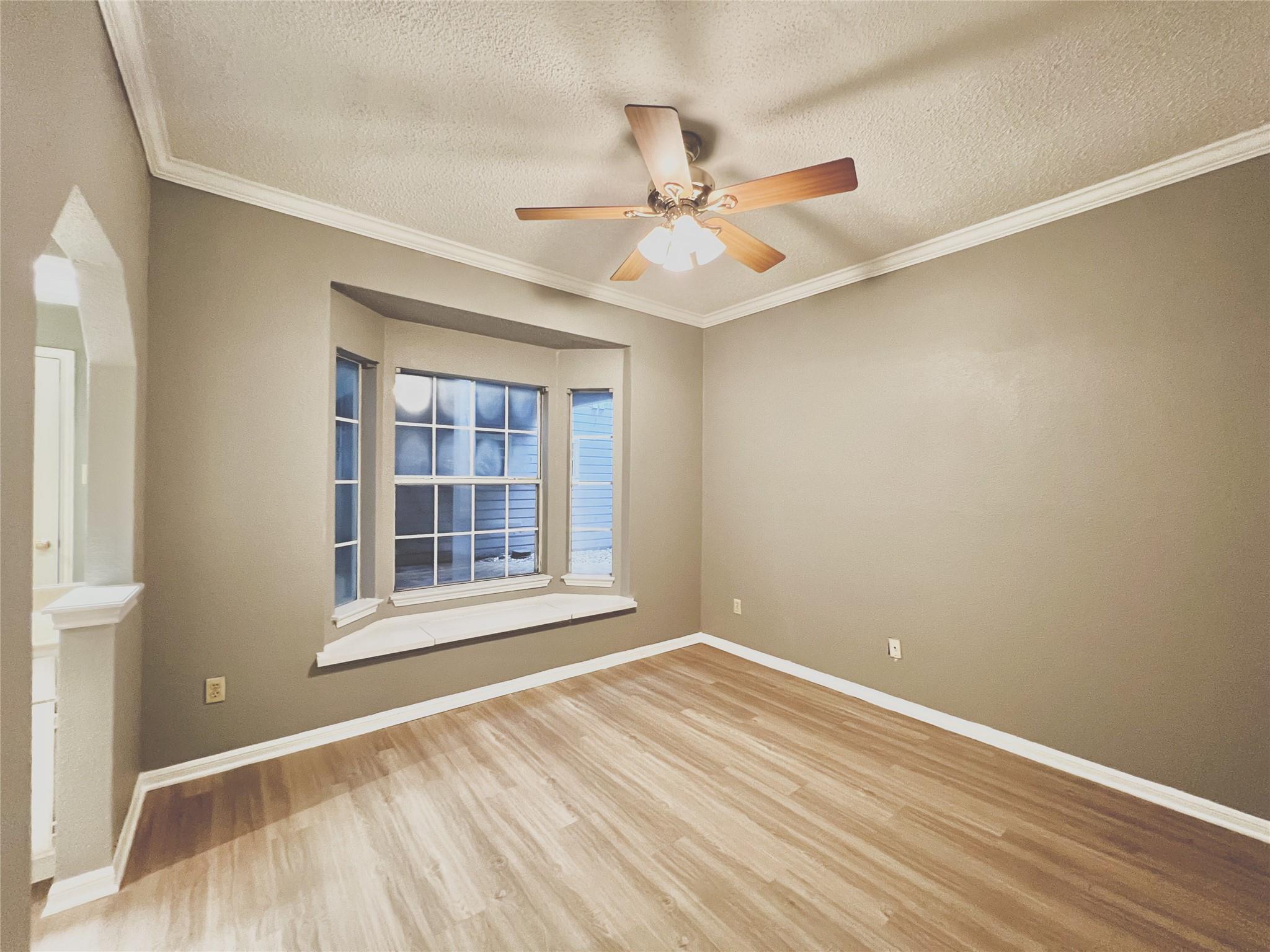 3111 Tom Green St # 105, Austin, TX 78705